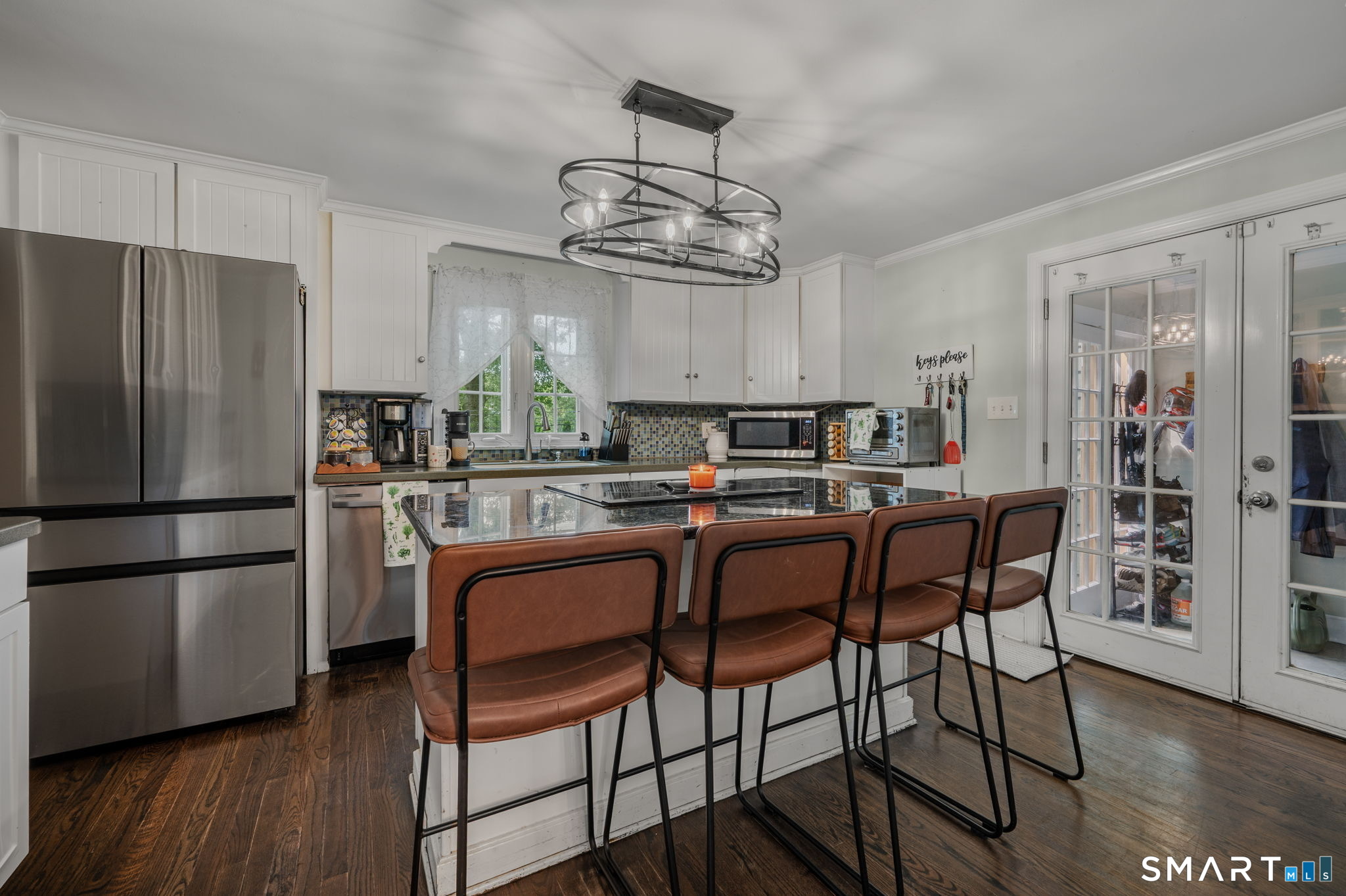 185 Lydale Place photo 10