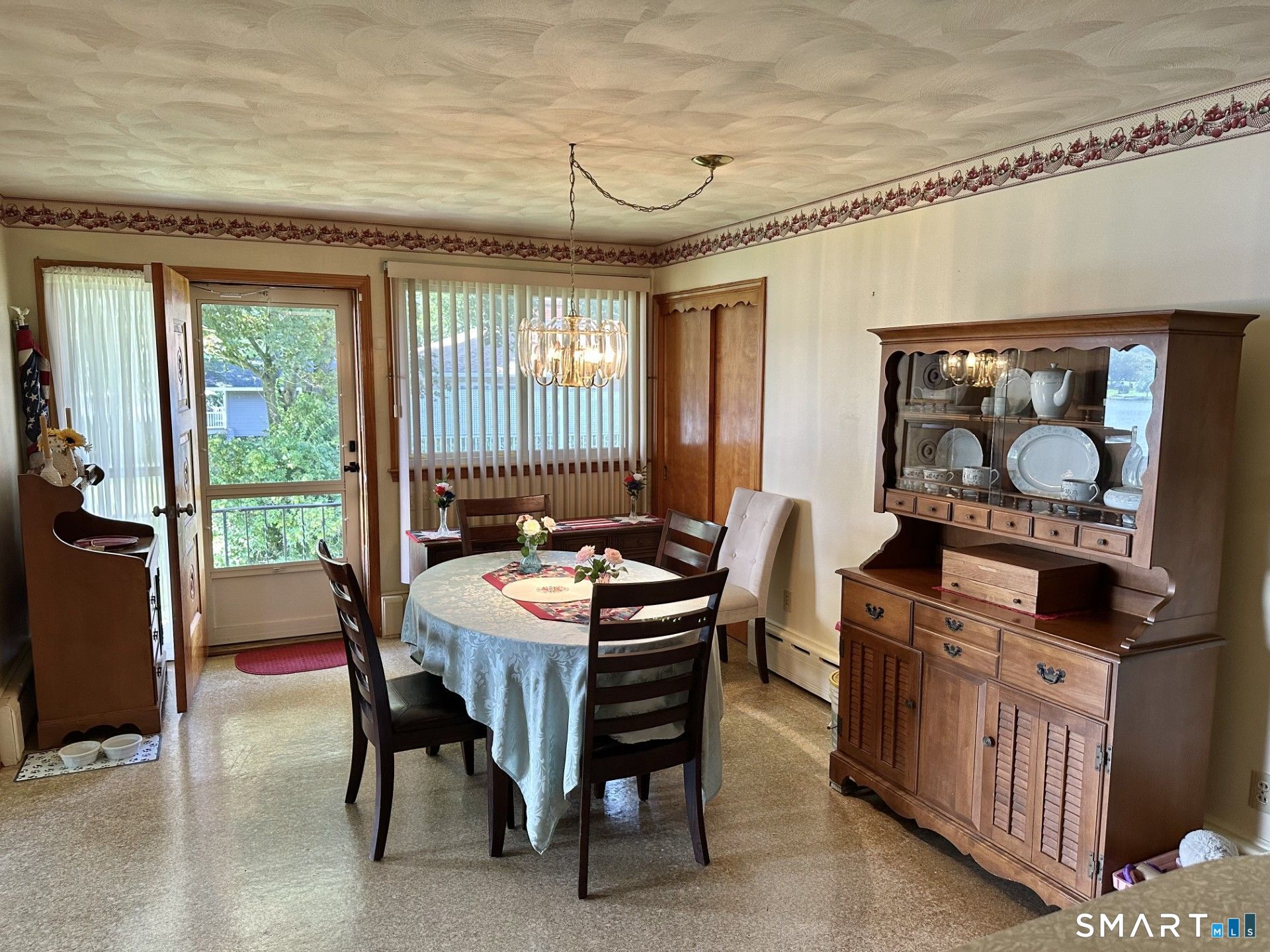 image of 586 Wolcott Rd, Bristol, CT 06010 | MLS# 24194067