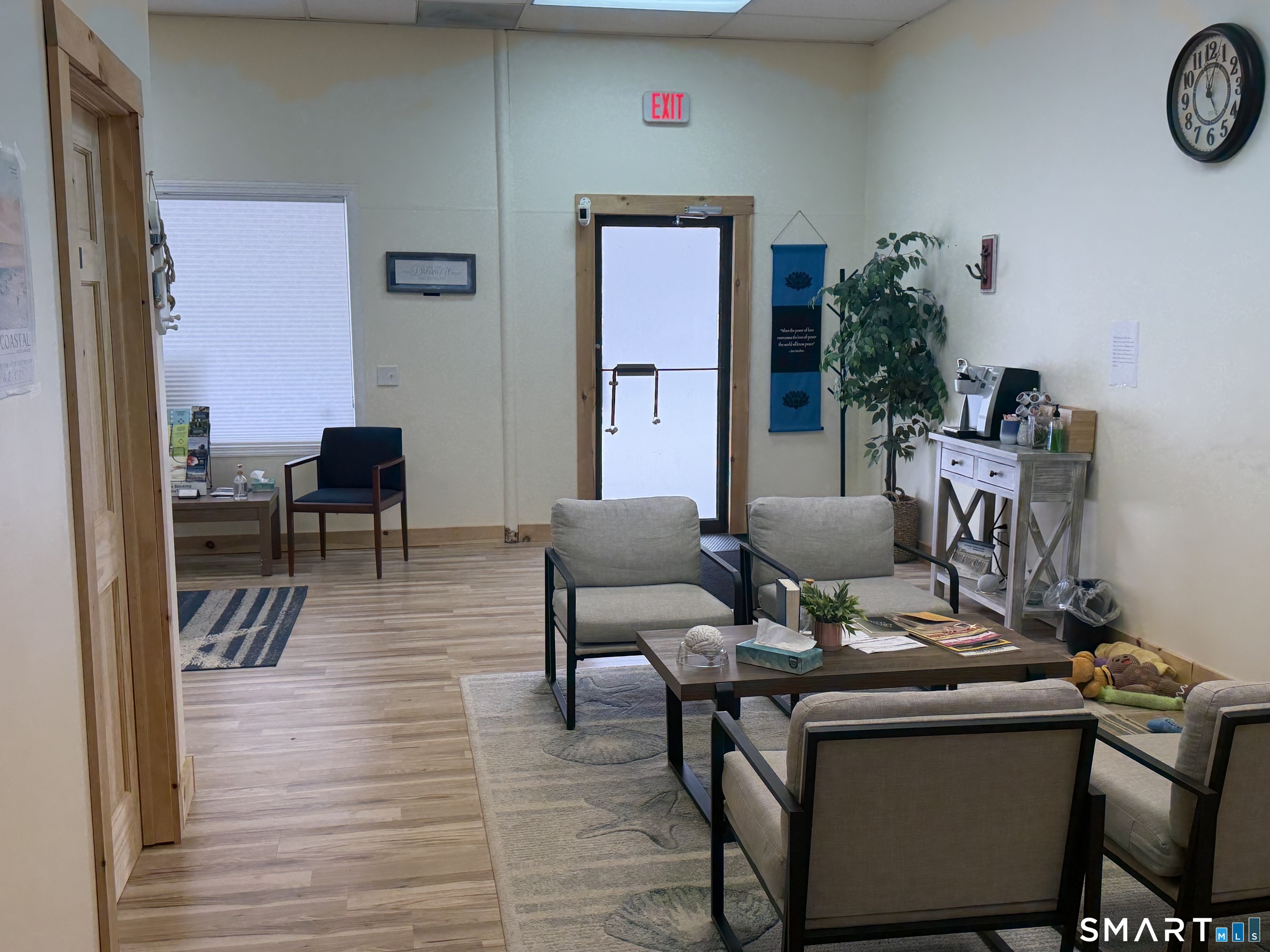 170 Flanders Road C5 & C6