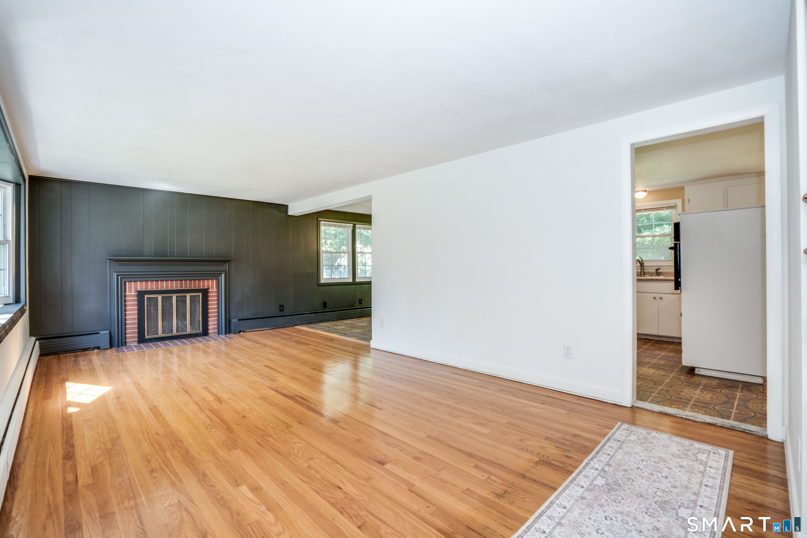 Homes for sale in West Hartford, CT | 114 Fuller Dr, West Hartford, CT 06117 | MLS# 24193324