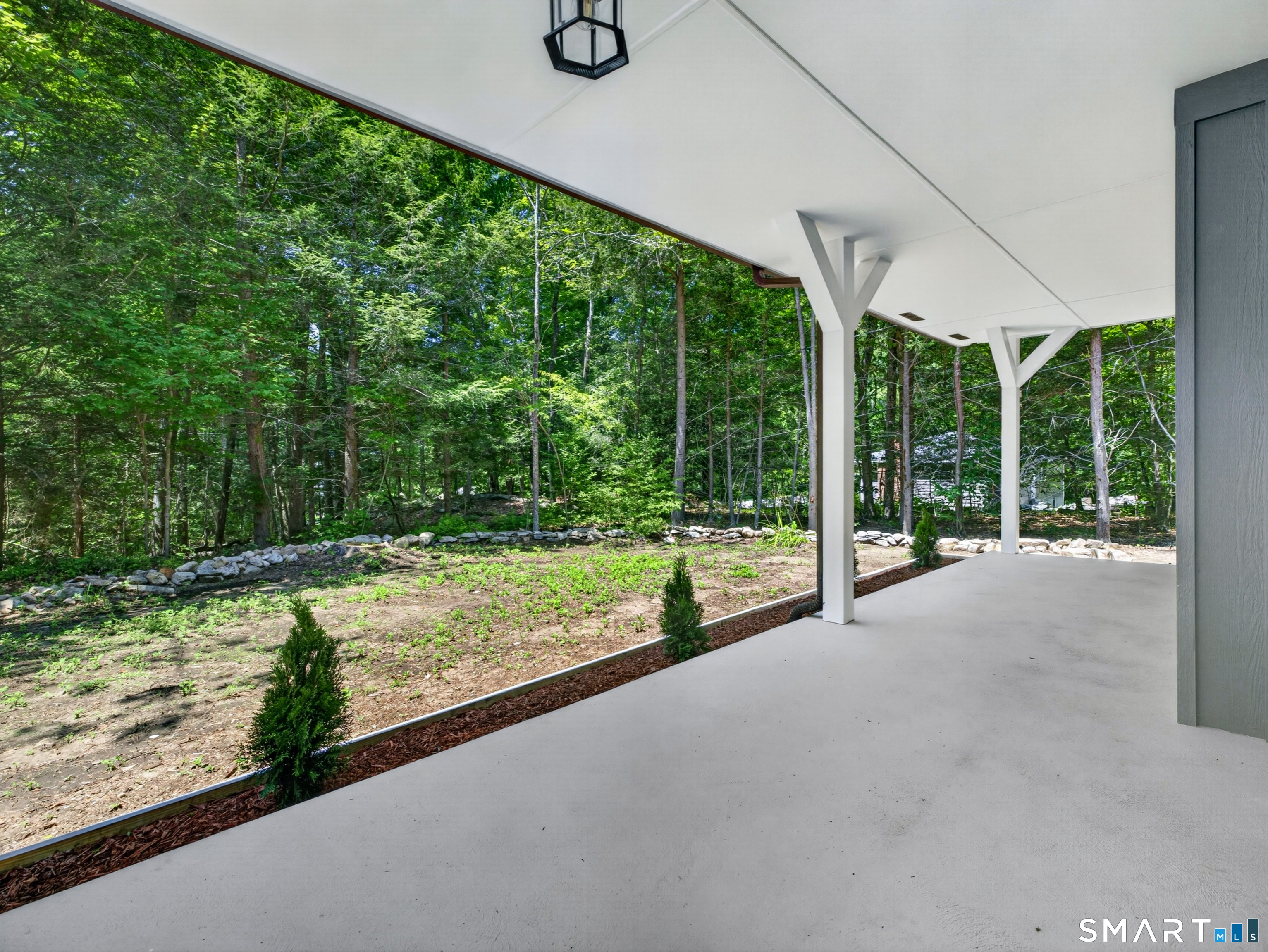 Homes for sale in Salem, CT | 21 Woodland Dr, Salem, CT 06420 | MLS# 24194260