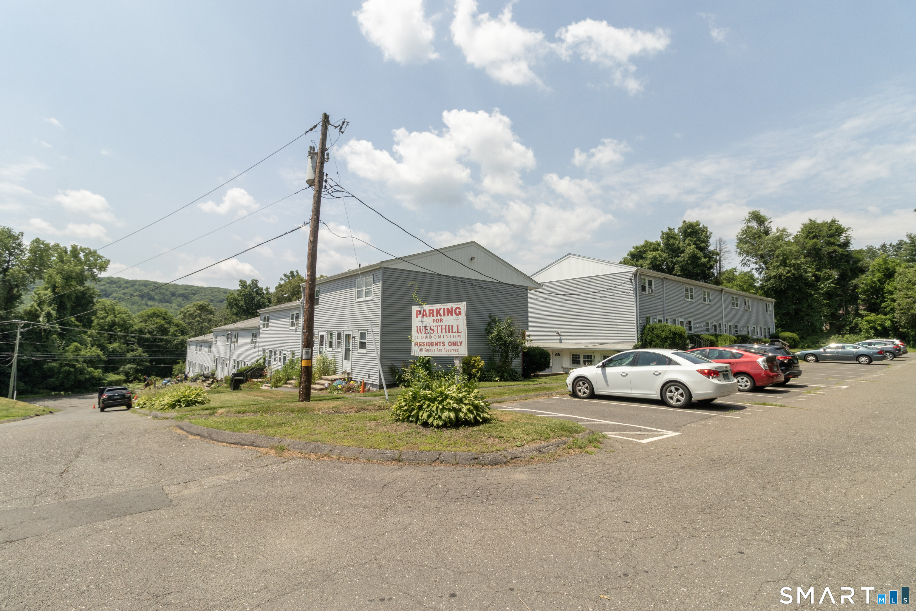 Homes for sale in Naugatuck, CT | 607 Millville Ave #7-4, Naugatuck, CT 06770 | MLS# 24193744