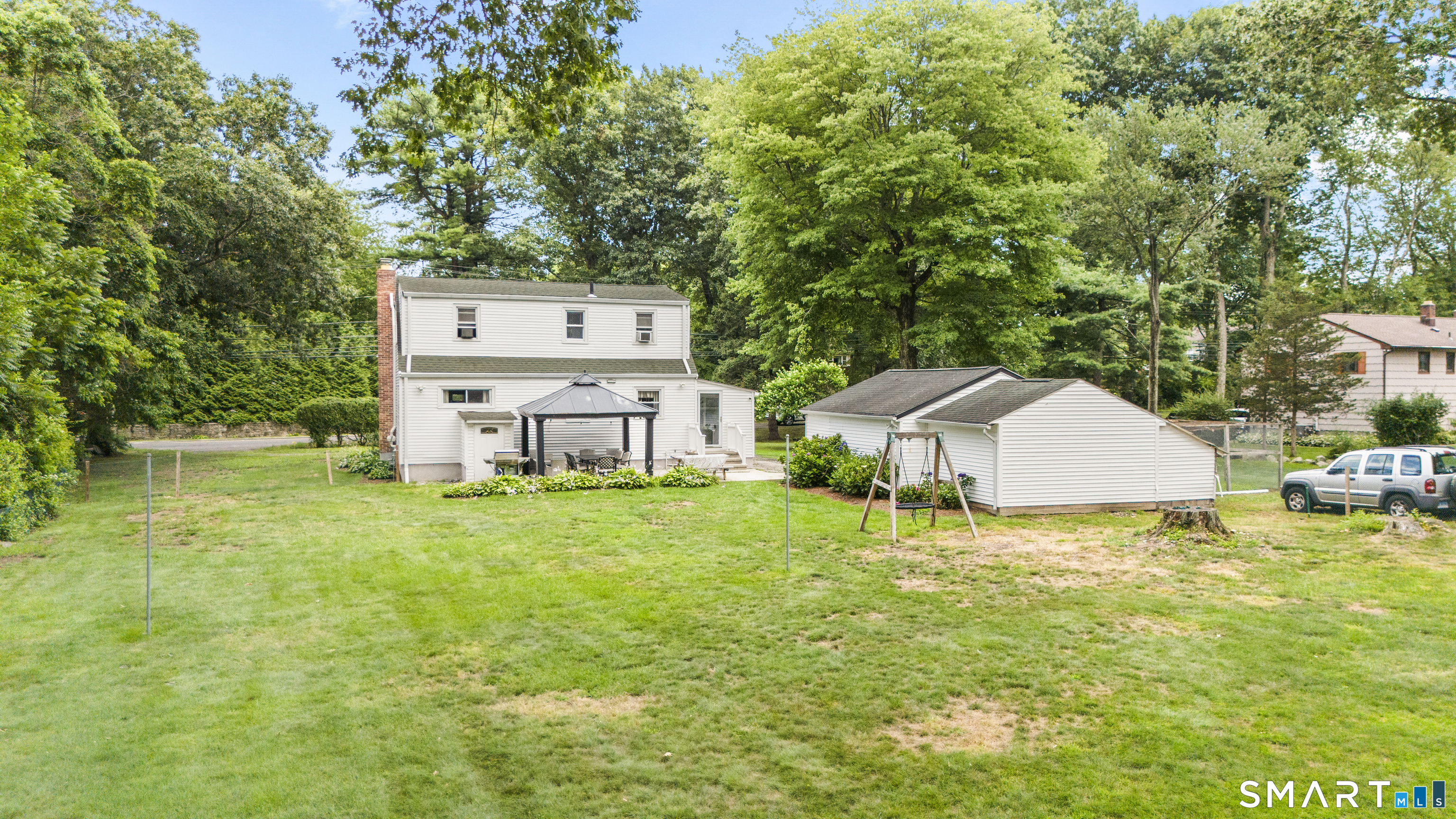 2065 Reservoir Avenue photo 31