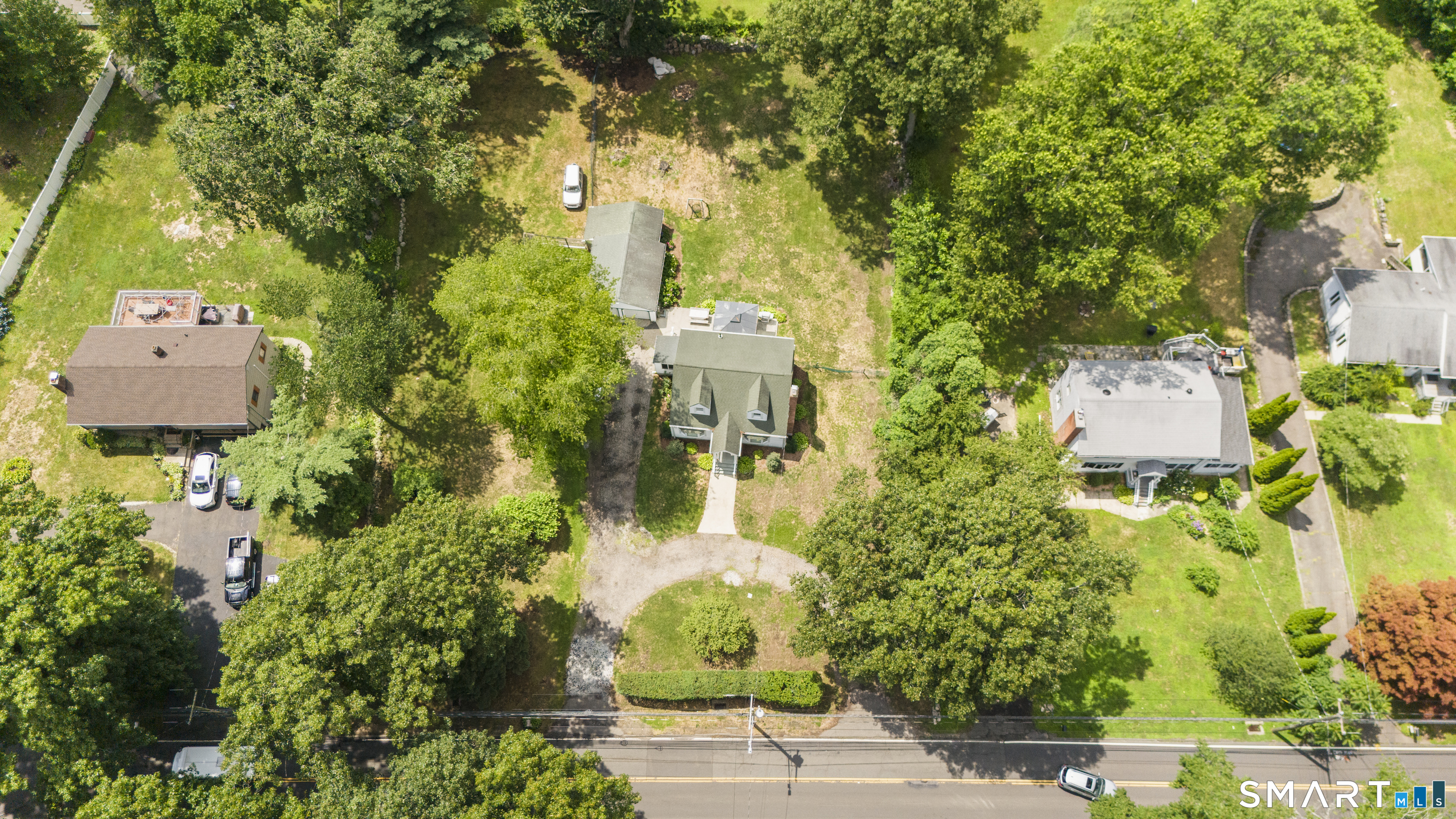 2065 Reservoir Avenue photo 40