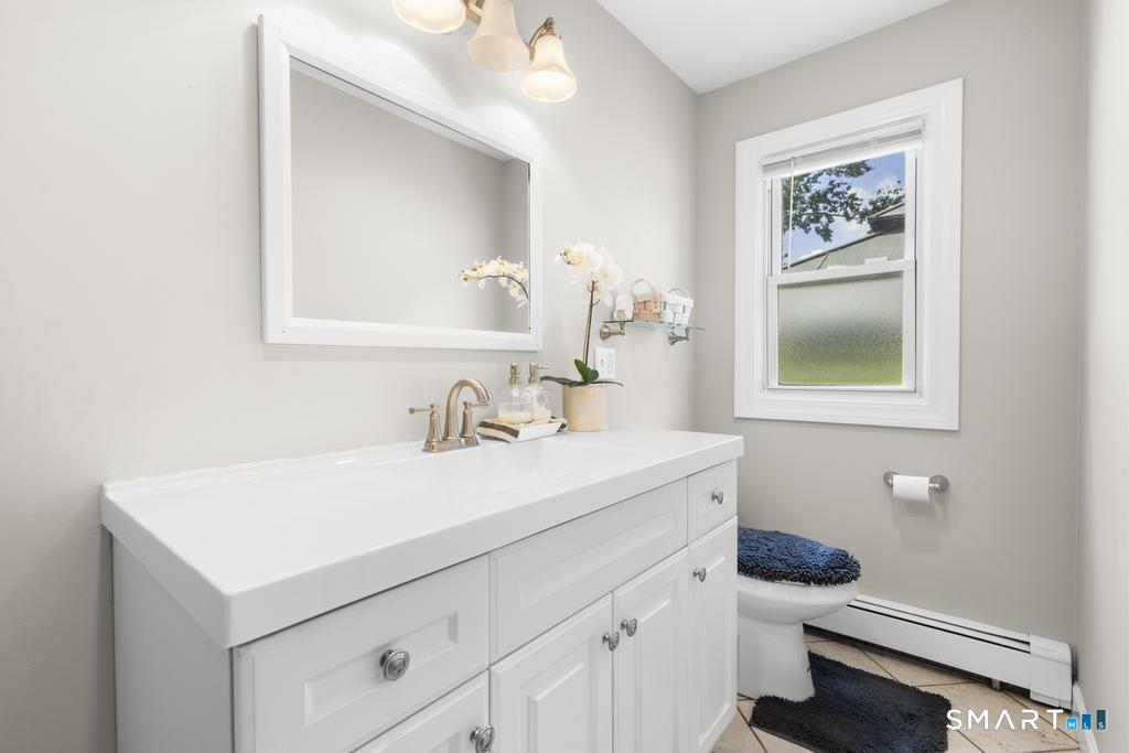 2065 Reservoir Avenue photo 14
