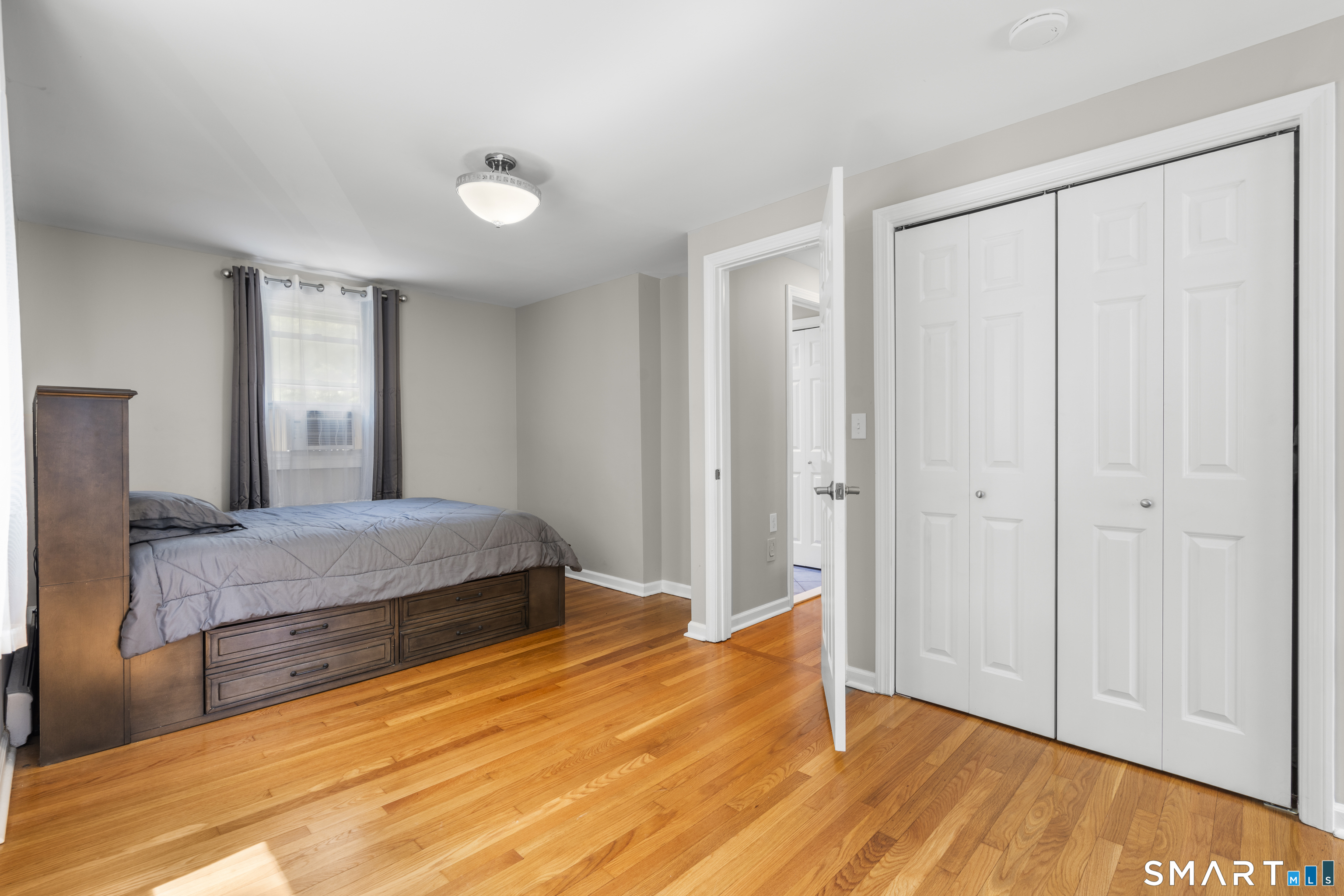 2065 Reservoir Avenue photo 19