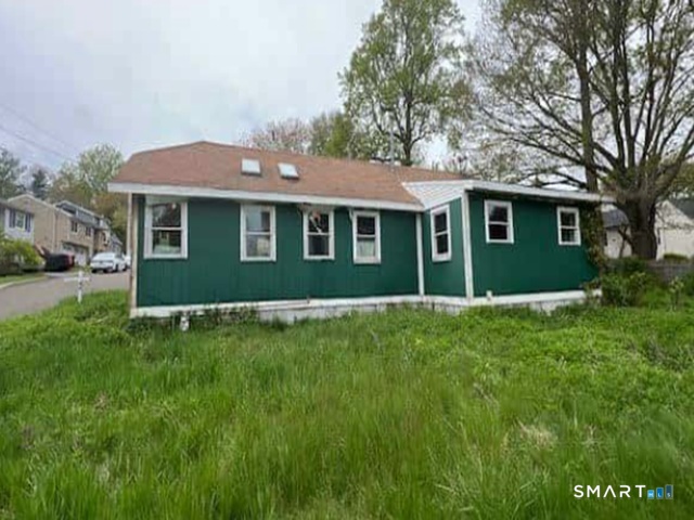 Homes for sale in Milford, CT | 45 Highview Ave, Milford, CT 06460 | MLS# 24194330