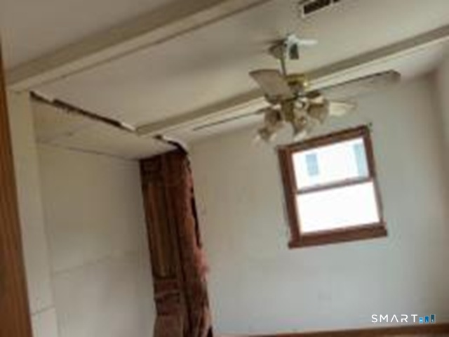 Homes for sale in Milford, CT | 45 Highview Ave, Milford, CT 06460 | MLS# 24194330