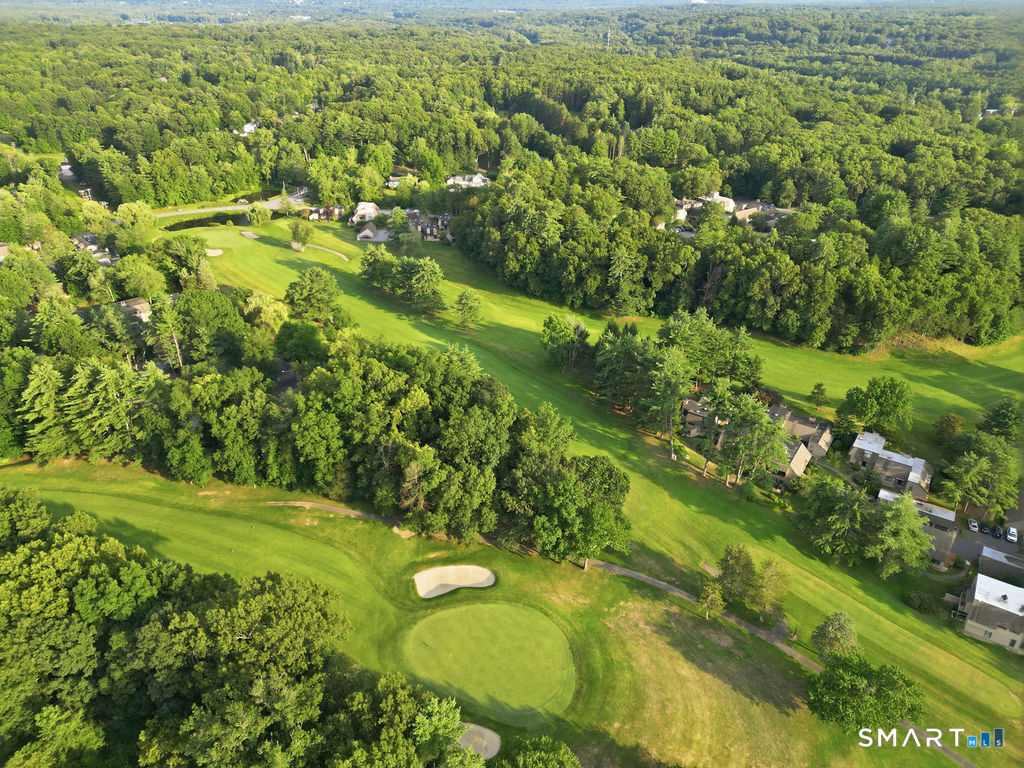 Homes for sale in Avon, CT | 147 Mallard Dr #147, Avon, CT 06001 | MLS# 24193232