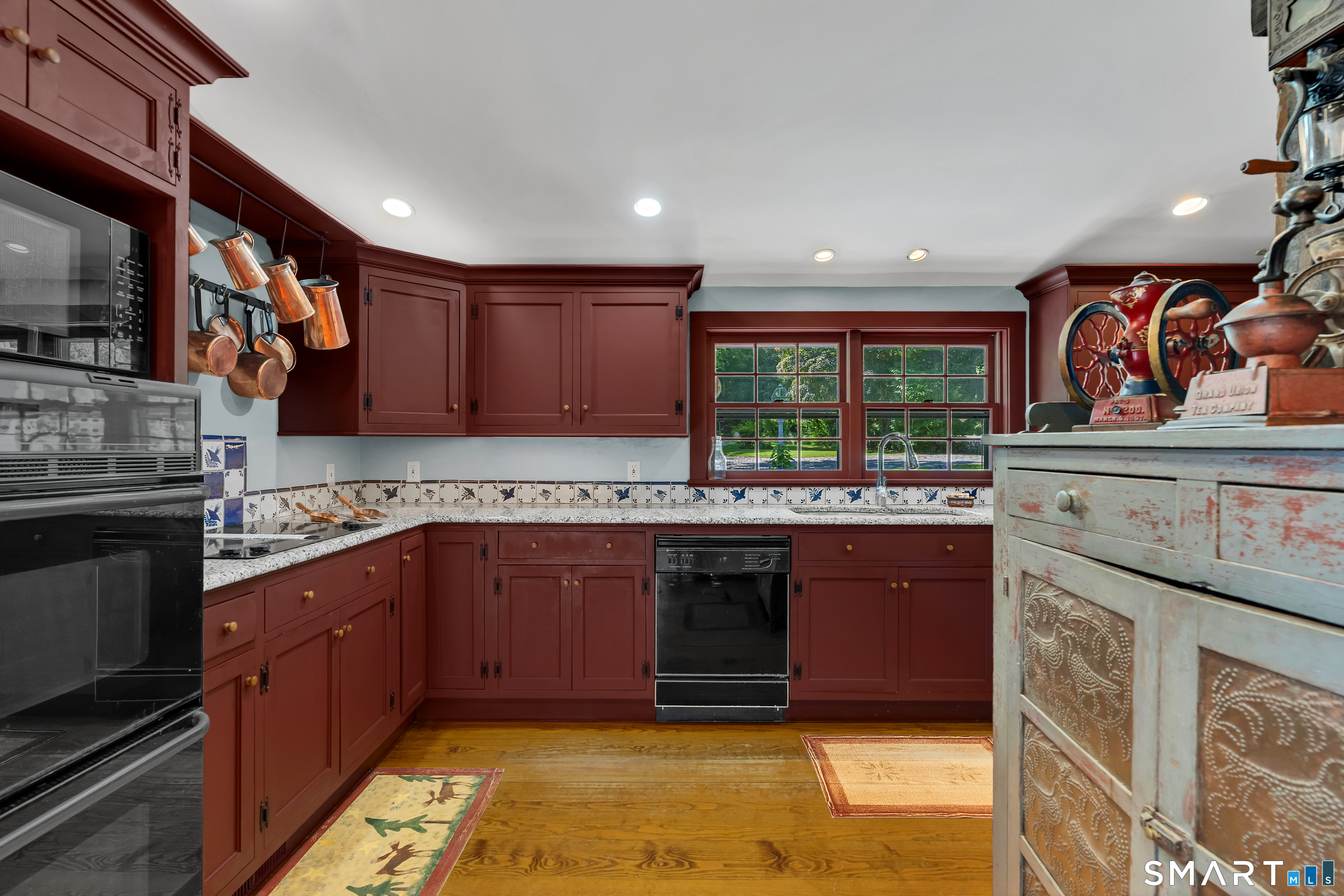 369 Saybrook Road photo 3