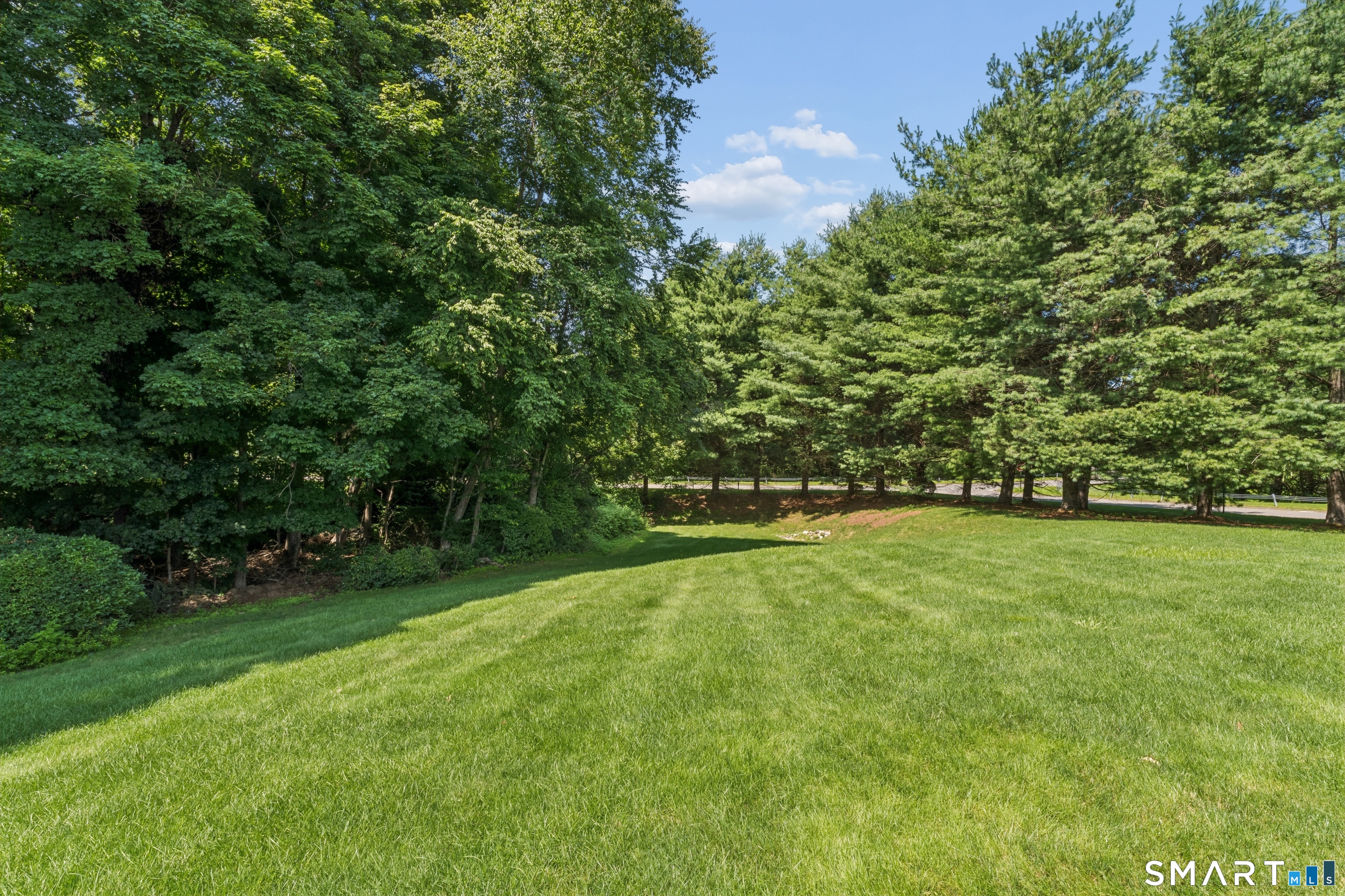 2 Pond View Drive photo 39