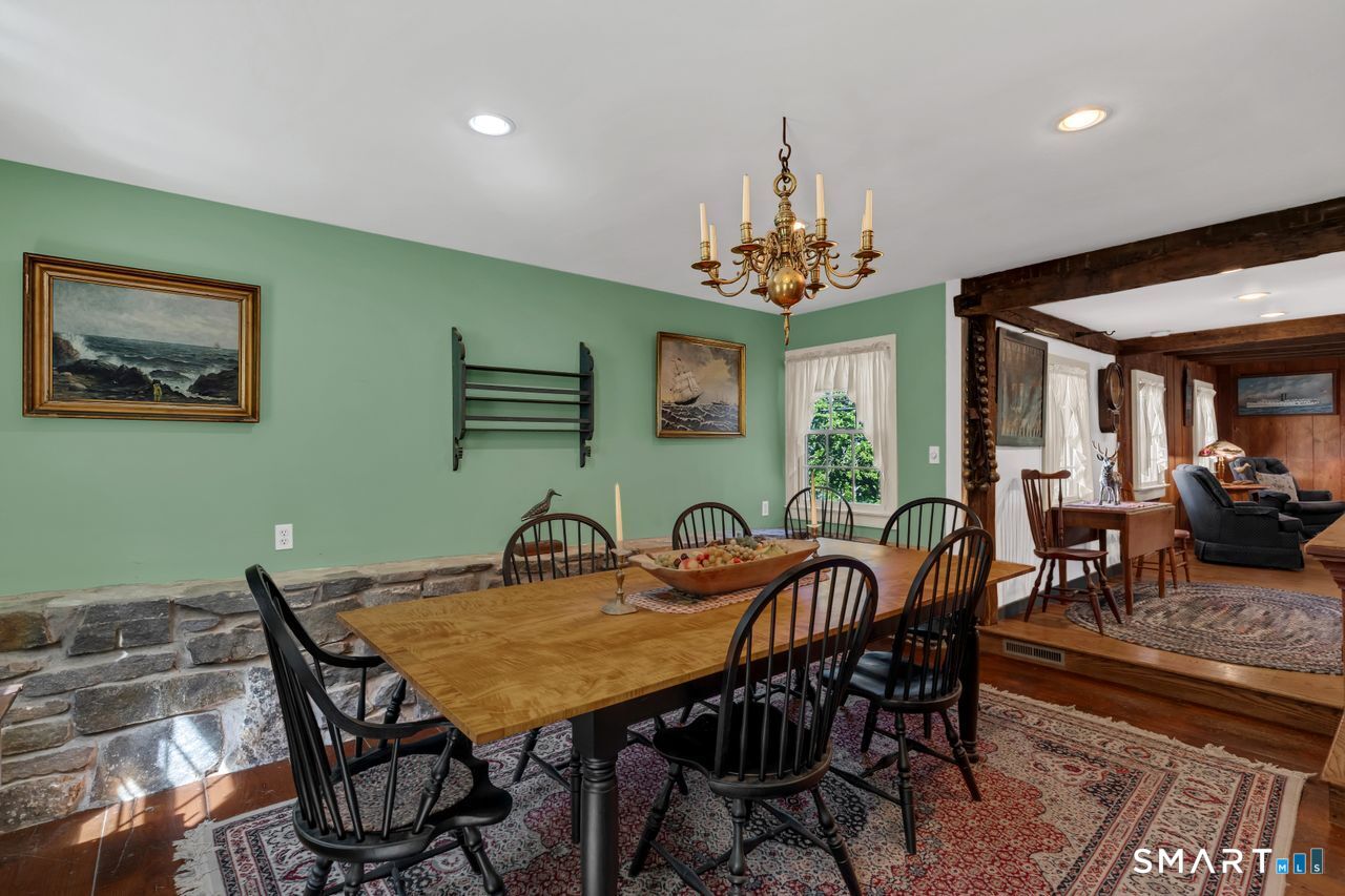 369 Saybrook Road photo 11