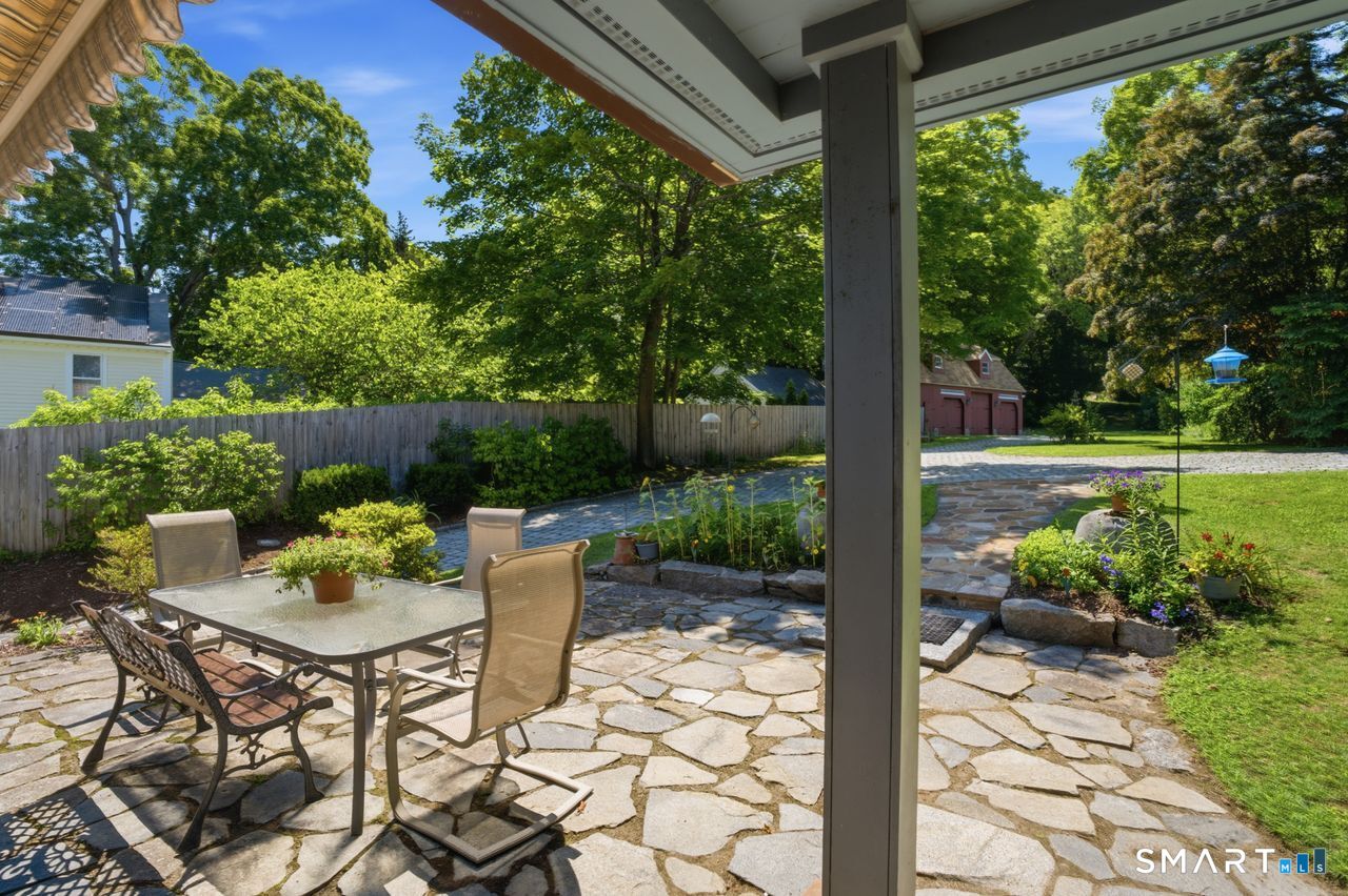 369 Saybrook Road photo 20