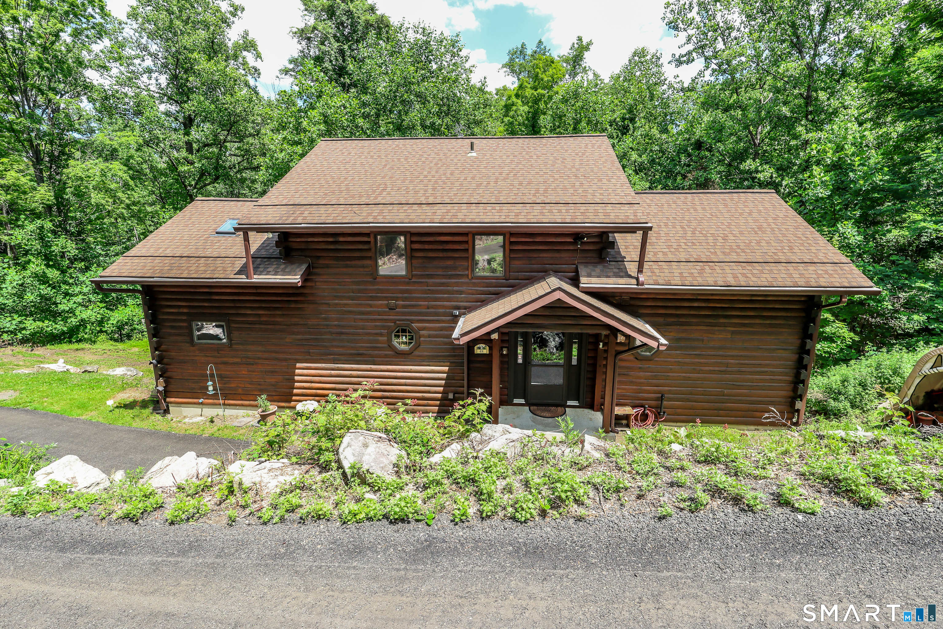Homes for sale in Brookfield, CT | 48 Pleasant Rise Ext, Brookfield, CT 06804 | MLS# 24185240