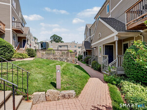 57 Glenrock, Unit 57