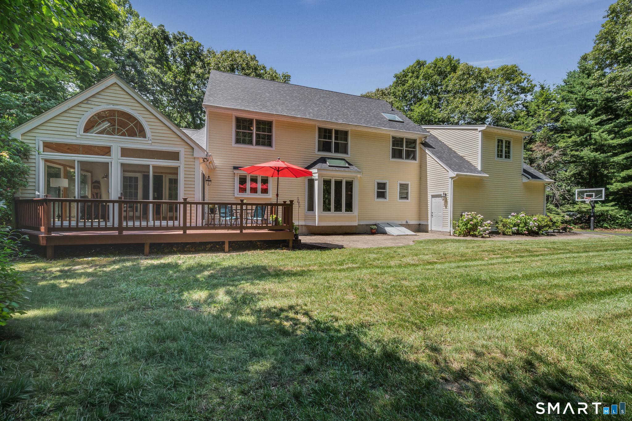 120 Strickland Street photo 3