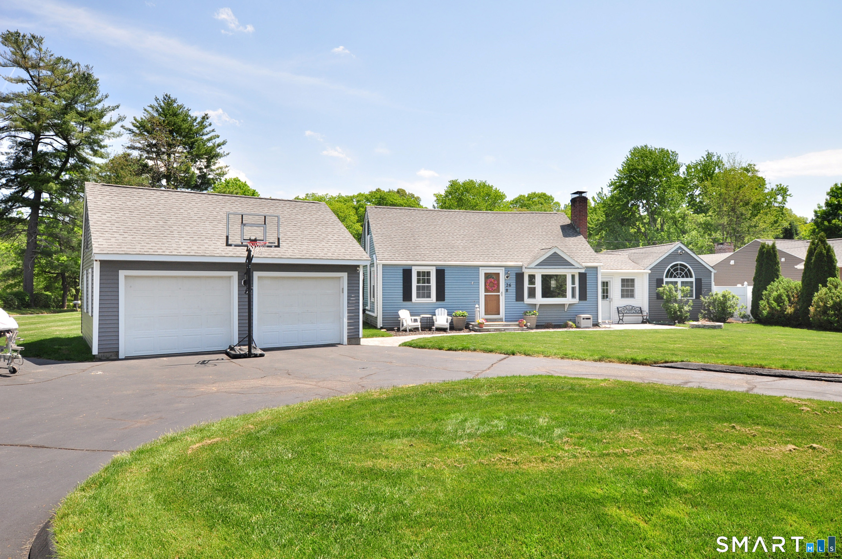 2nd image of 26 Village Rd, Simsbury, CT 06070 | MLS# 24193852
