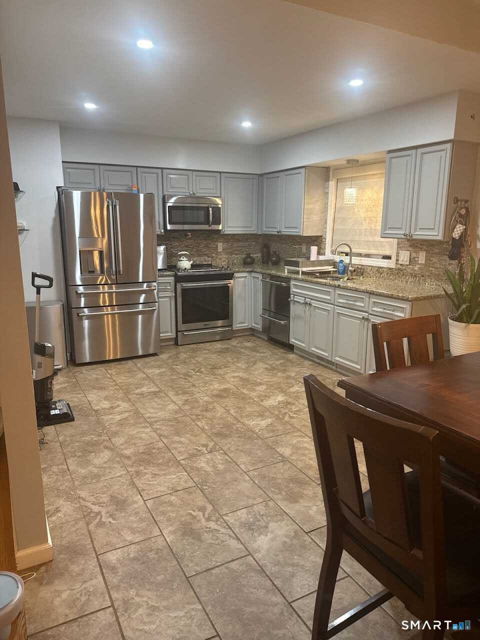 227 Stonybrook Road photo 11