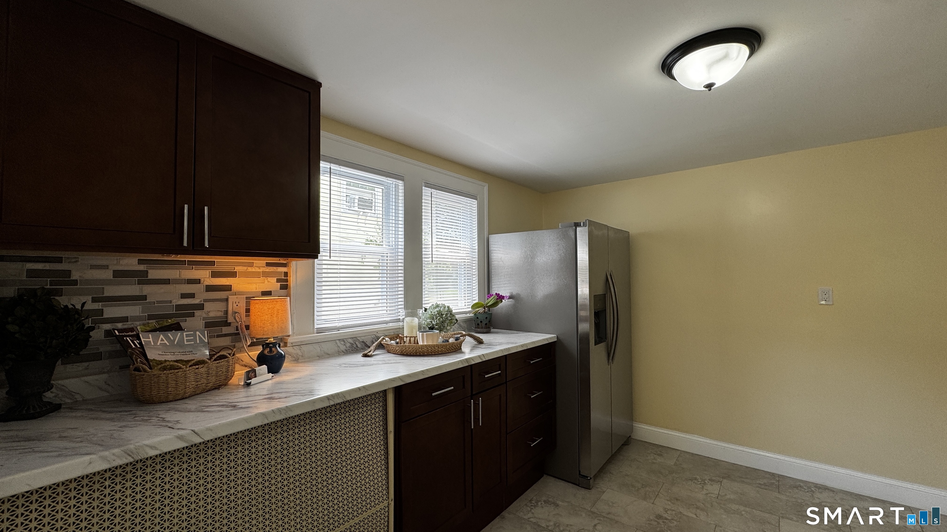 406 Oakwood Avenue photo 7