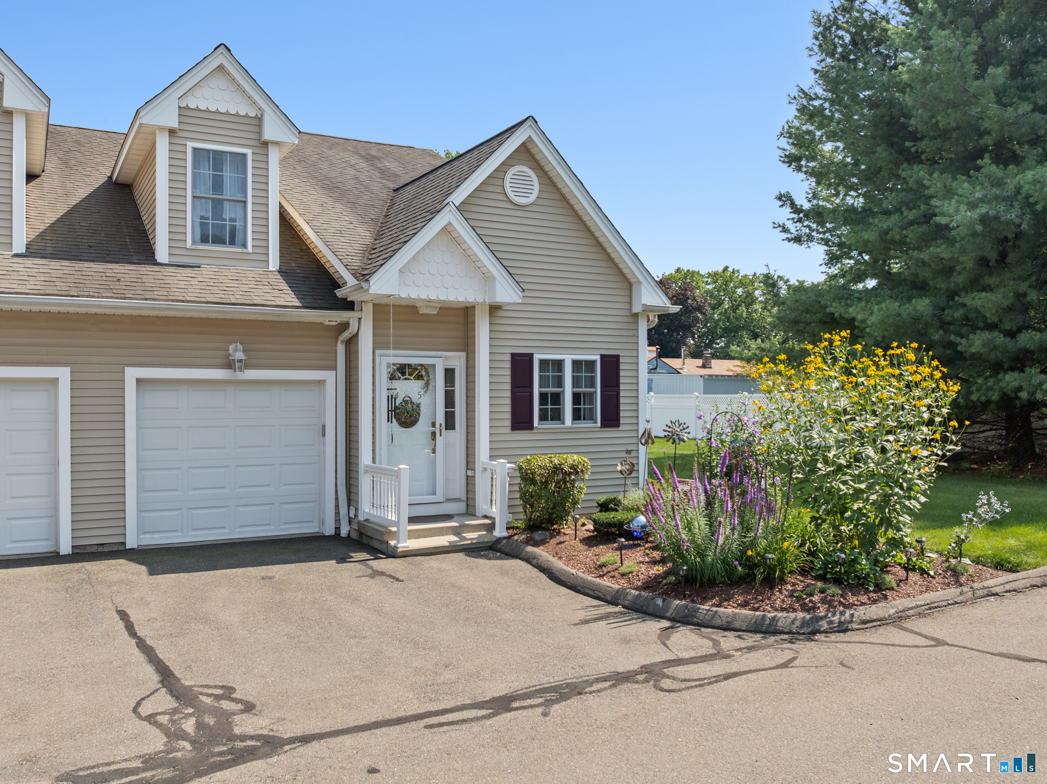 2nd image of 500 Elm St #14-5, North Haven, CT 06473 | MLS# 24192198