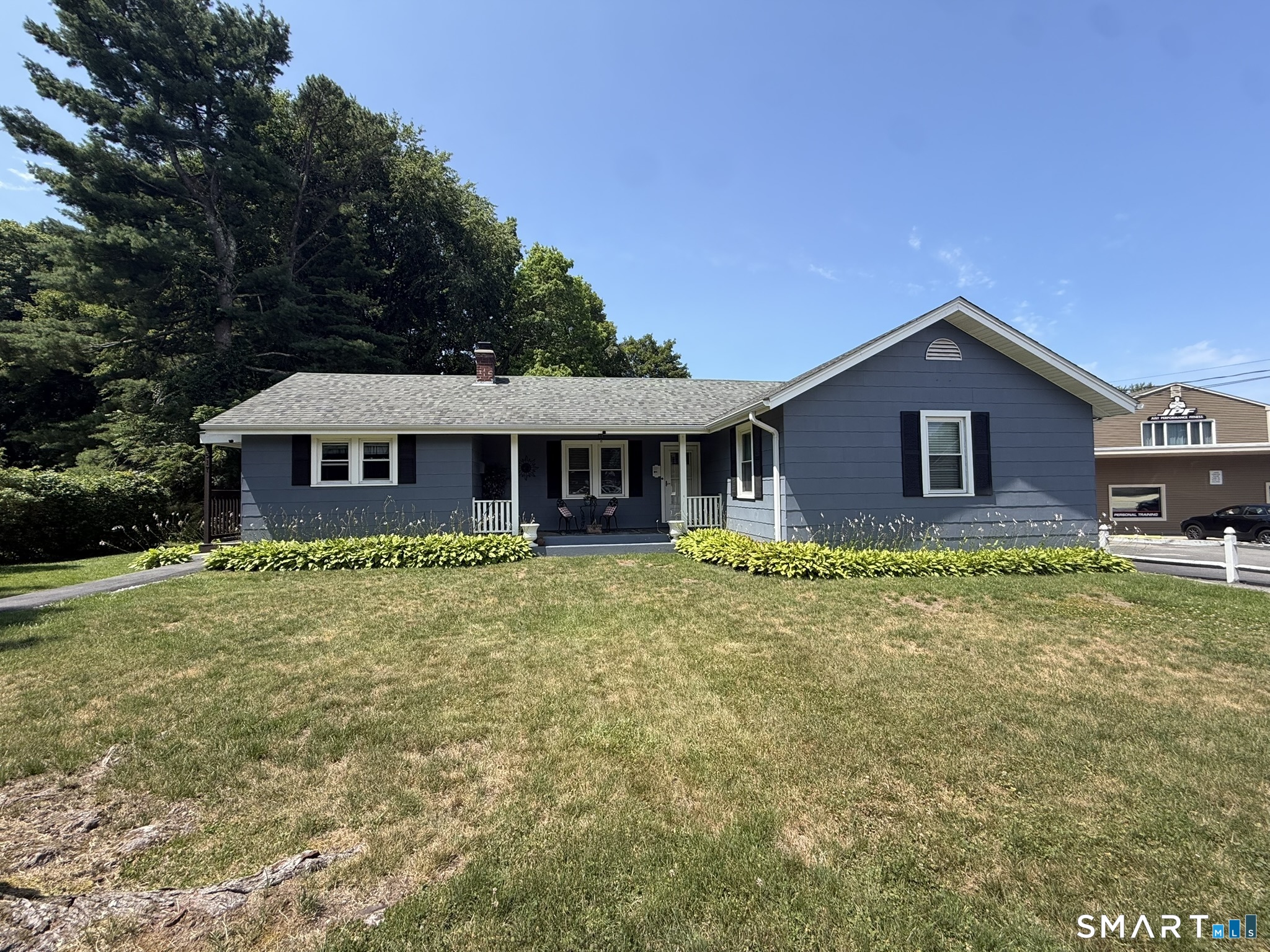 Featured Listing Photo