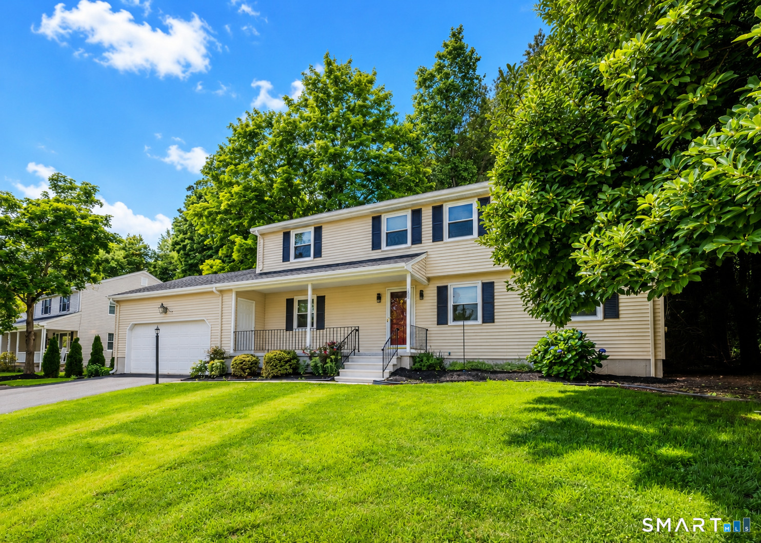 2nd image of 132 Hollyberry Ln, Plainville, CT 06062 | MLS# 24192971