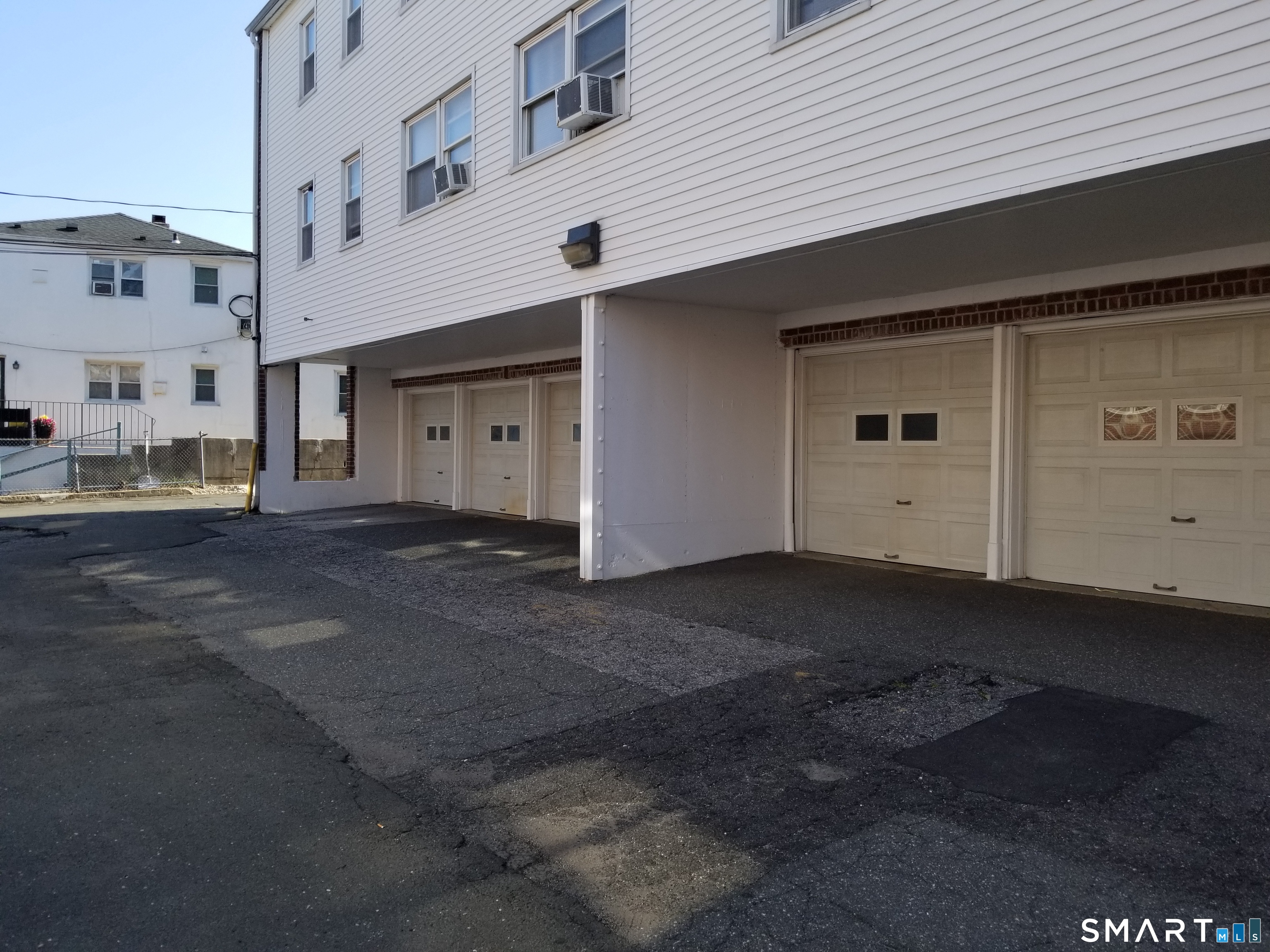 10th image of 324 Strawberry Hill Ave #A109, Norwalk, CT 06851 | MLS# 24191009