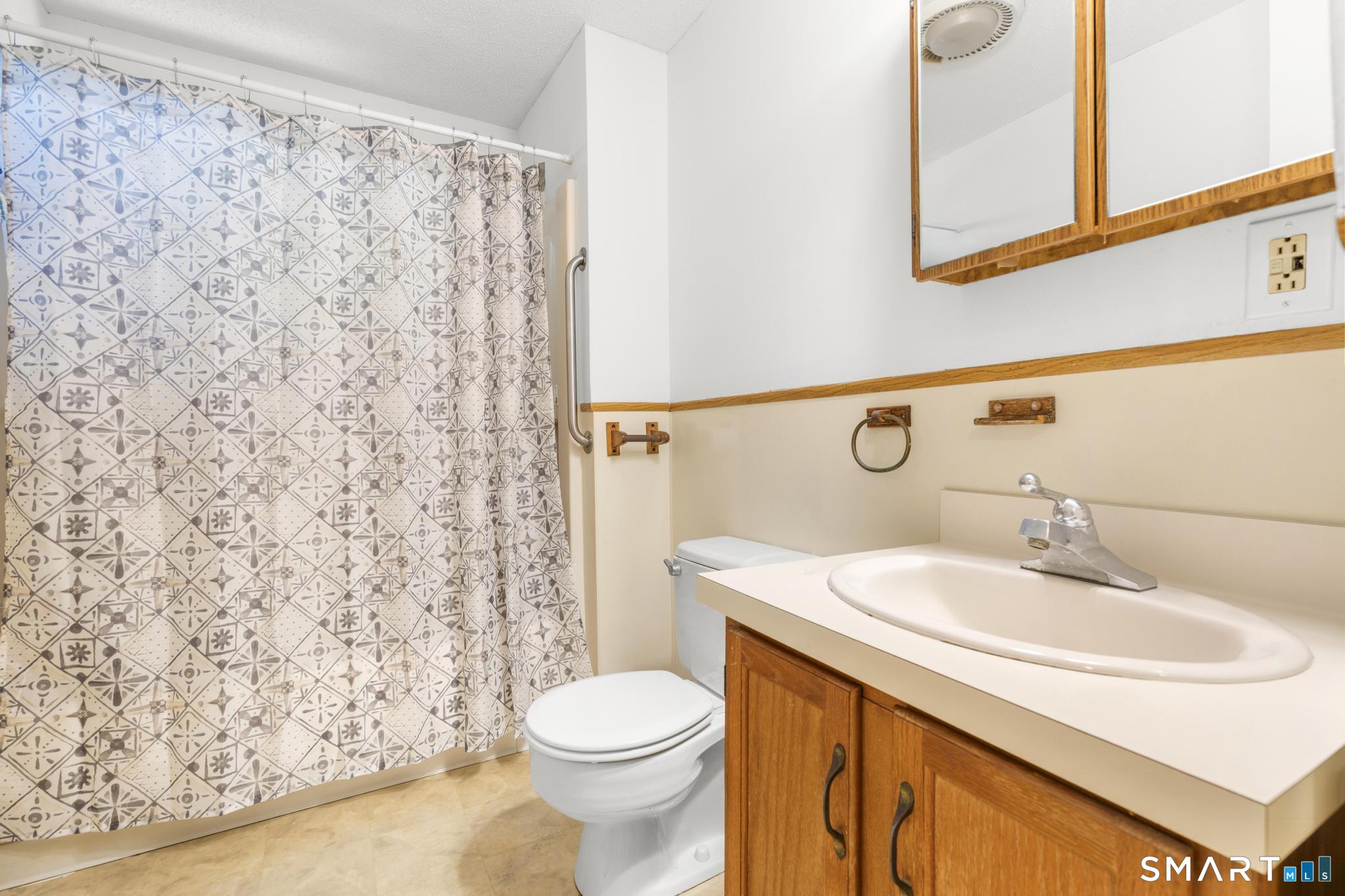33 Garrassino Place photo 9