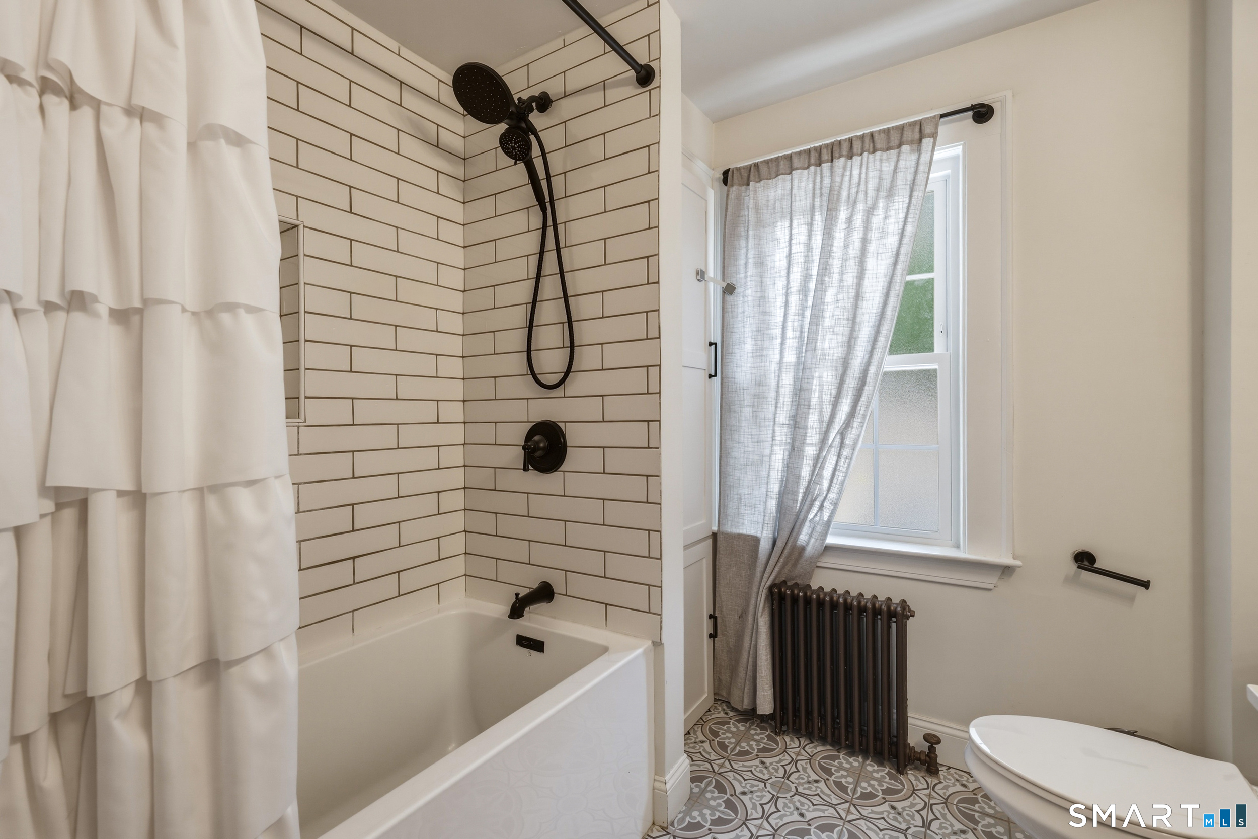 22 Sylvan Avenue photo 29