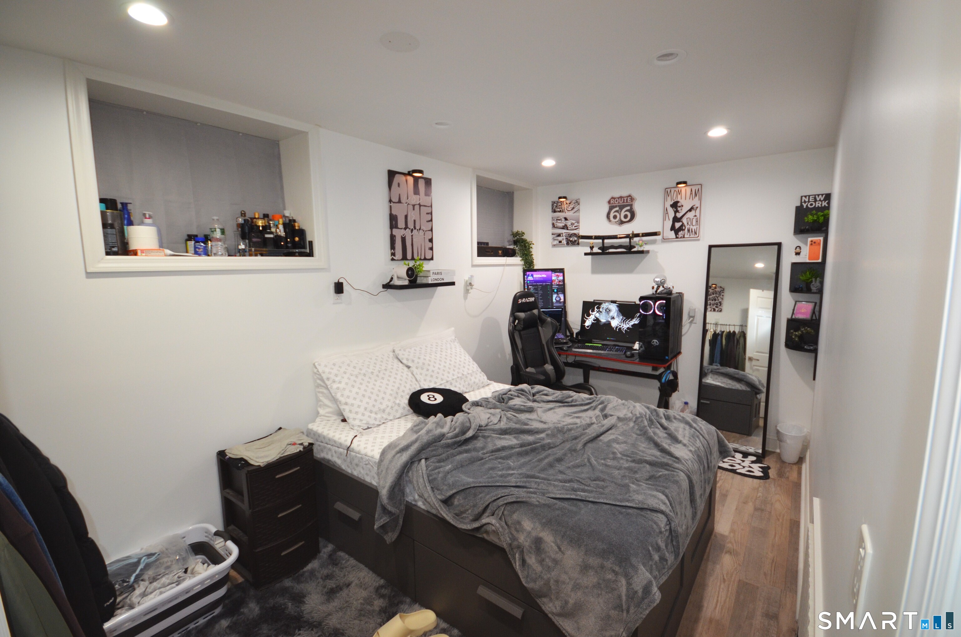 70 Lincoln Avenue photo 18