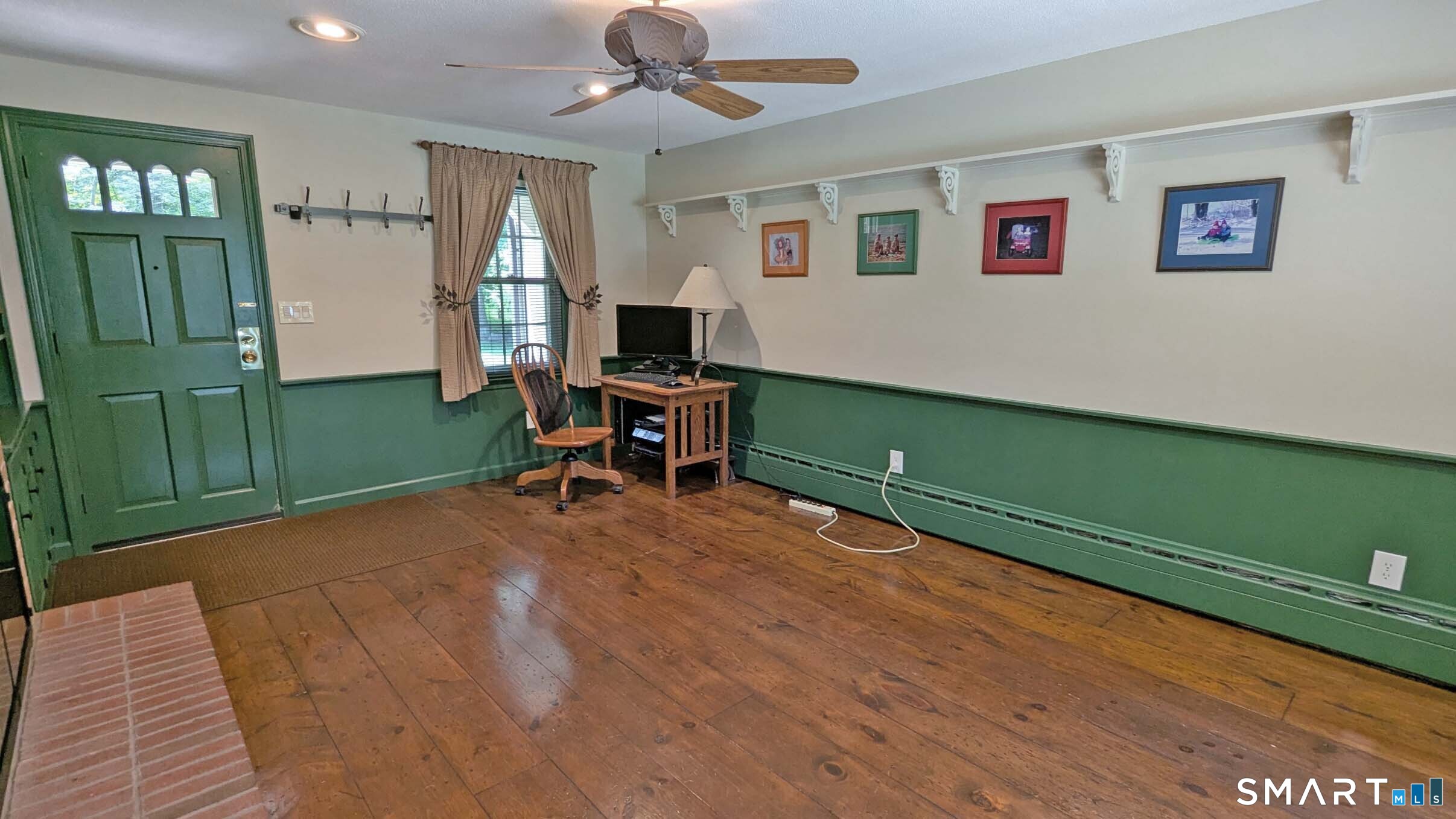 25 1/2 Edgerton Street photo 12
