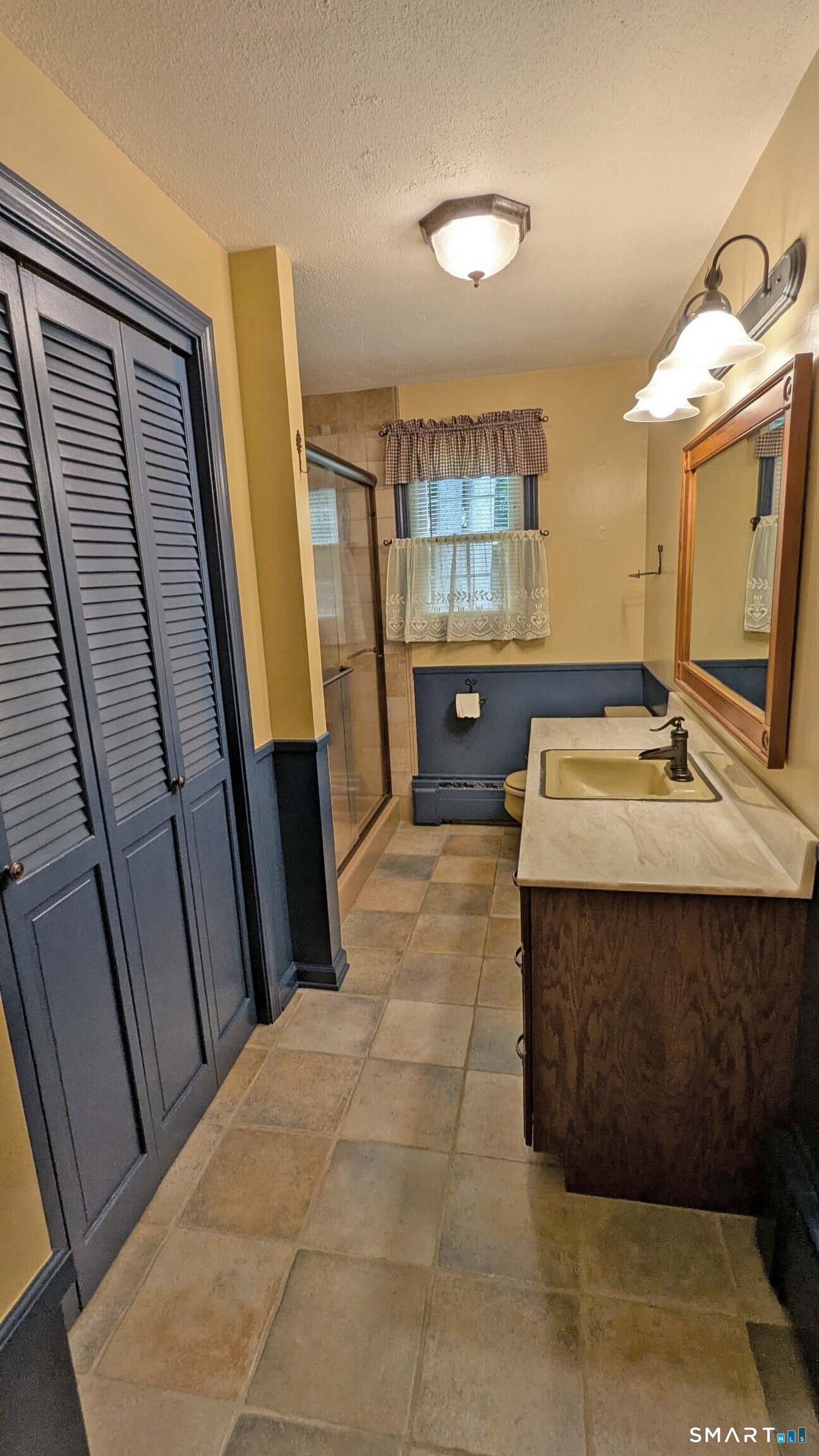 25 1/2 Edgerton Street photo 15