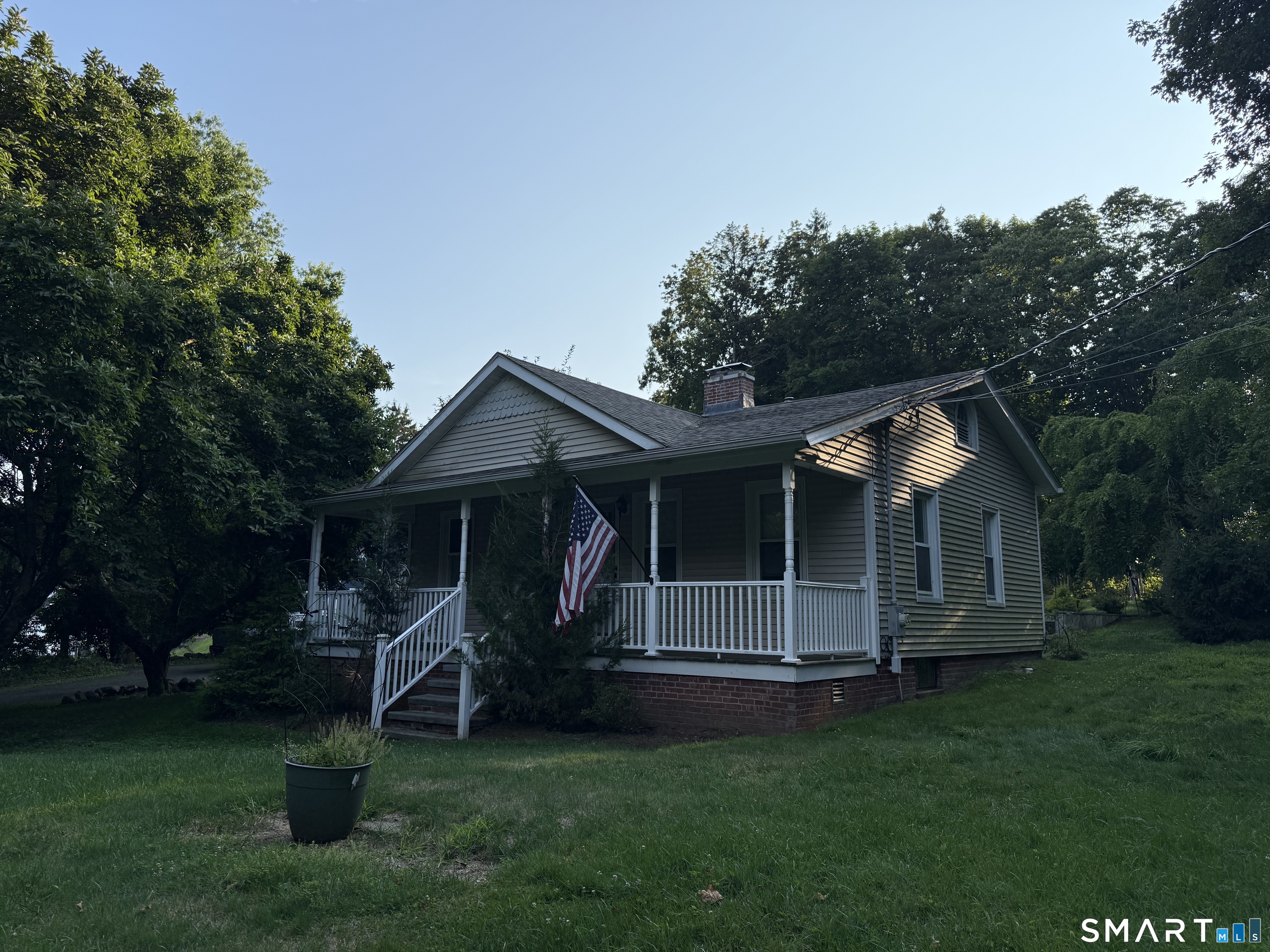 Featured Listing Photo