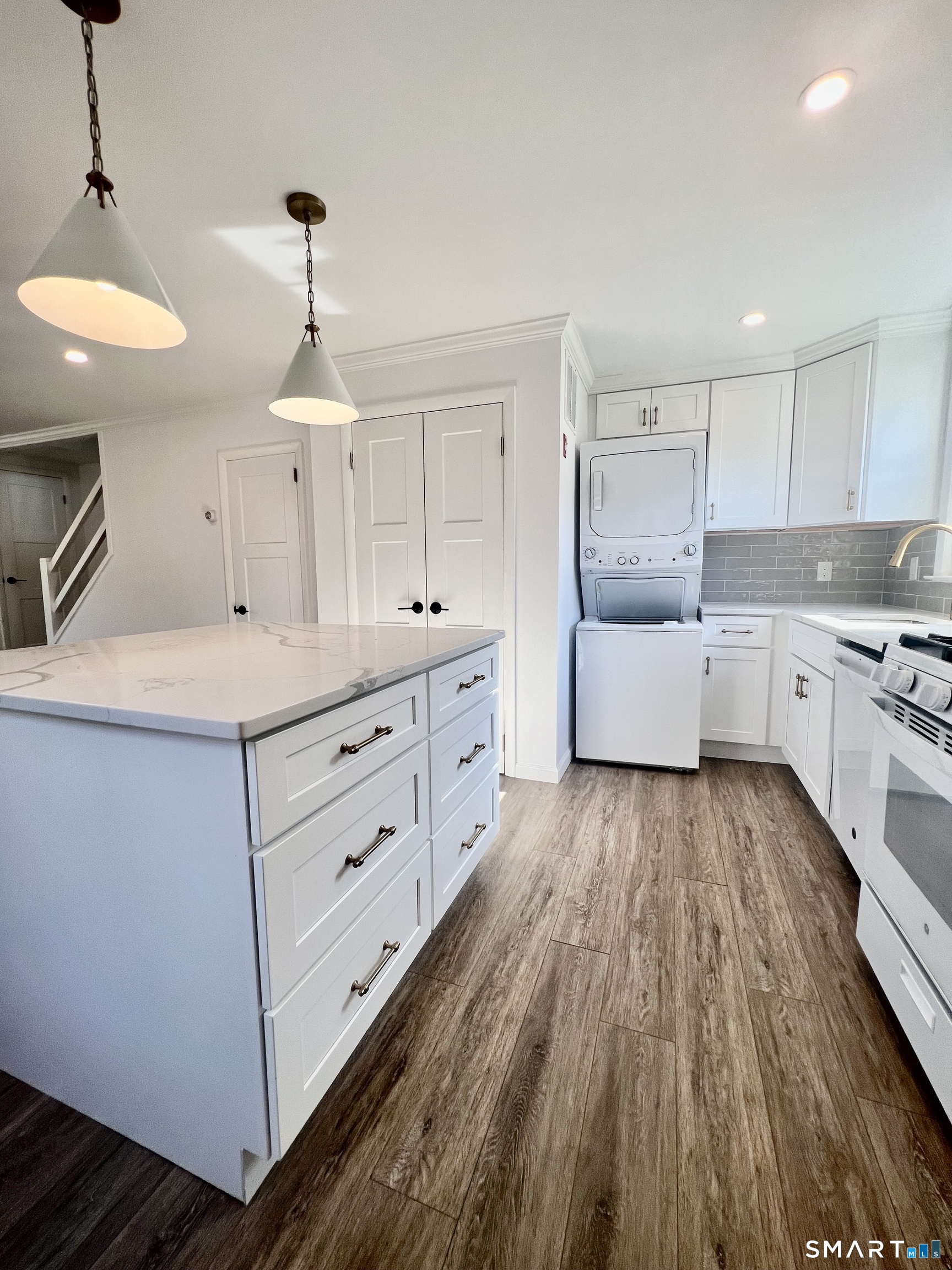 11 Tuller Road photo 8