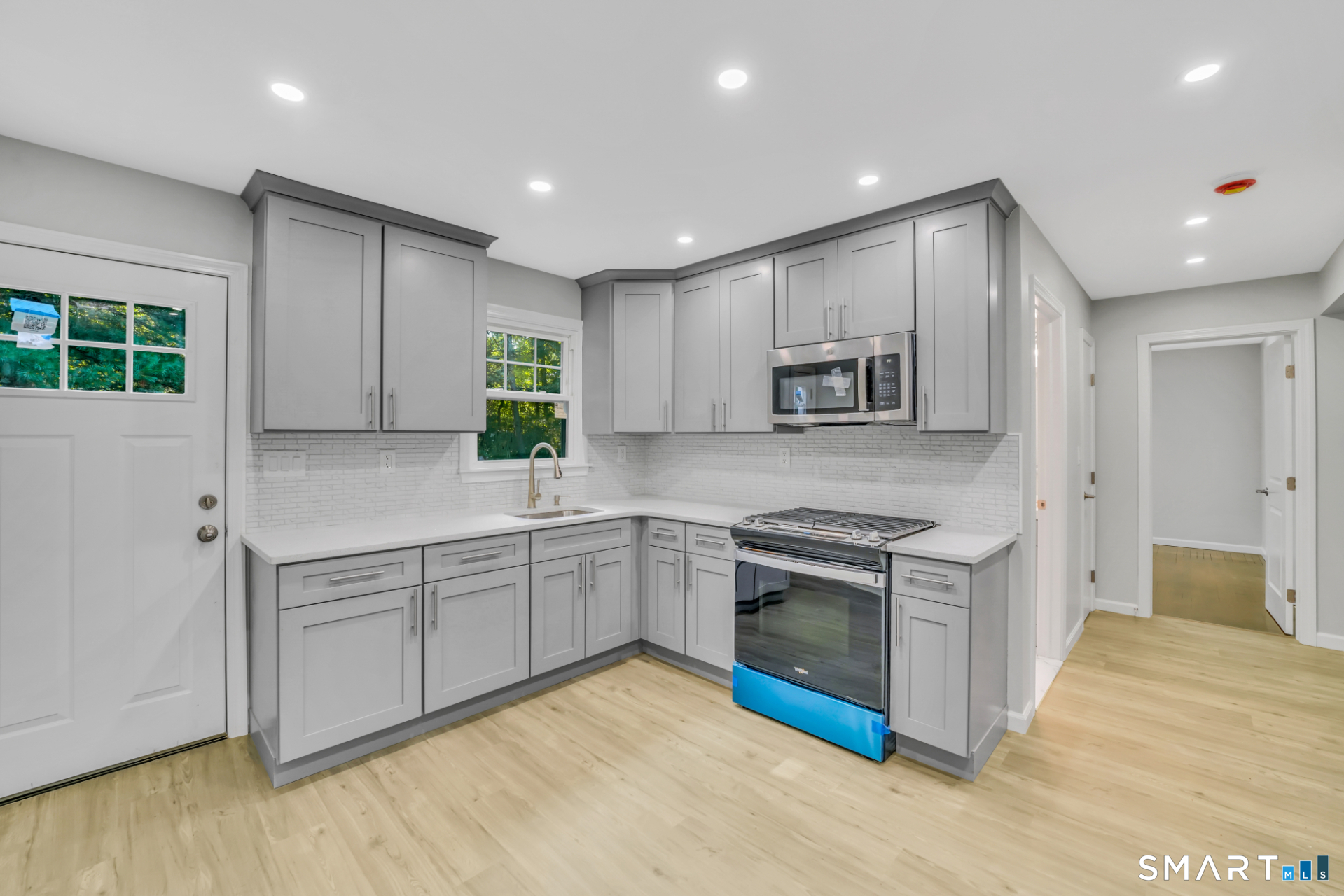 210 Berkeley Avenue photo 6