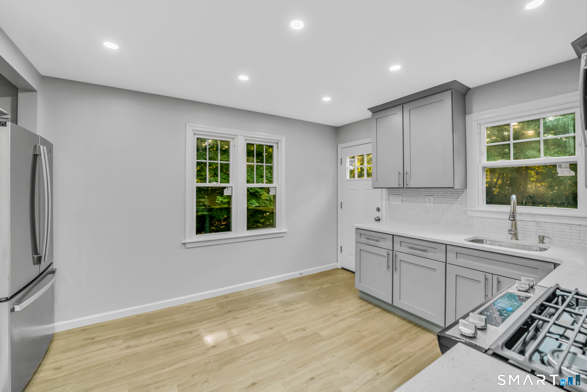 210 Berkeley Avenue photo 7