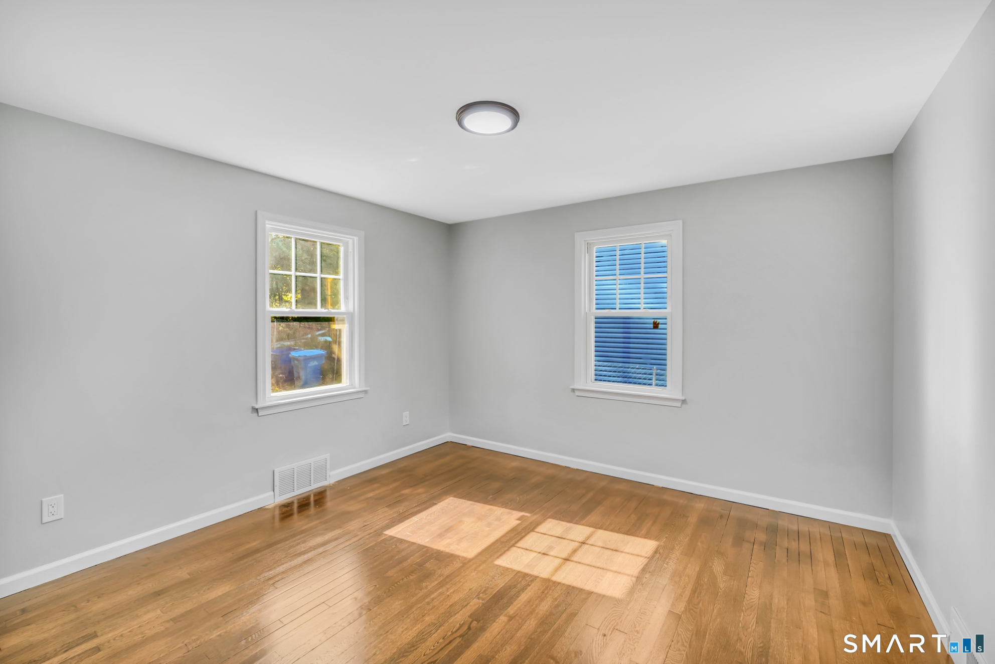 210 Berkeley Avenue photo 4