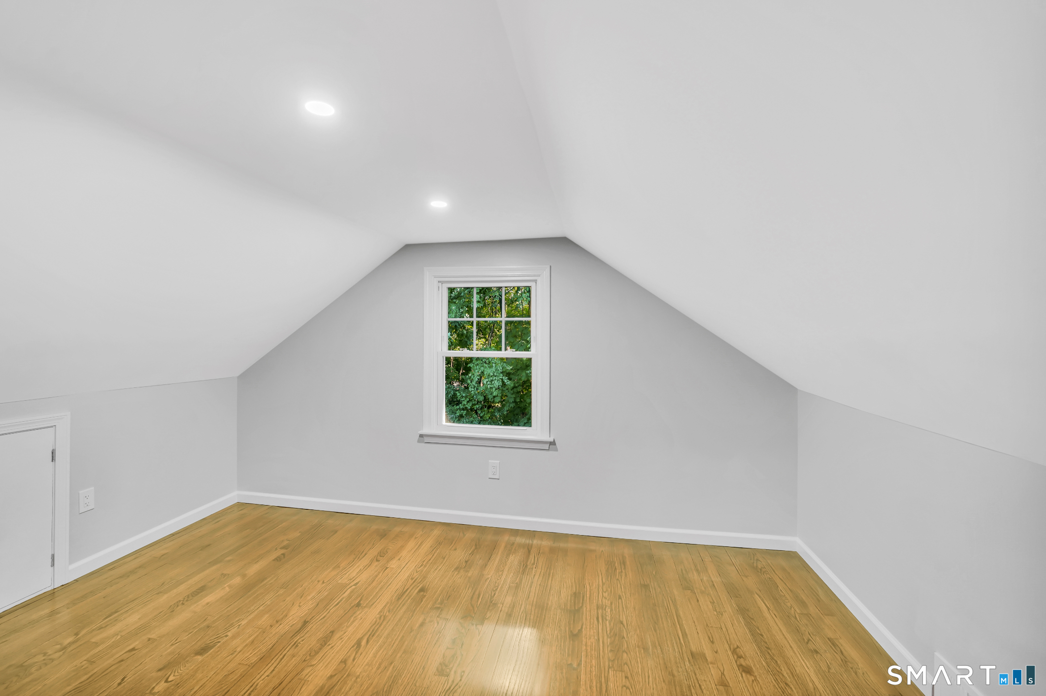 210 Berkeley Avenue photo 8
