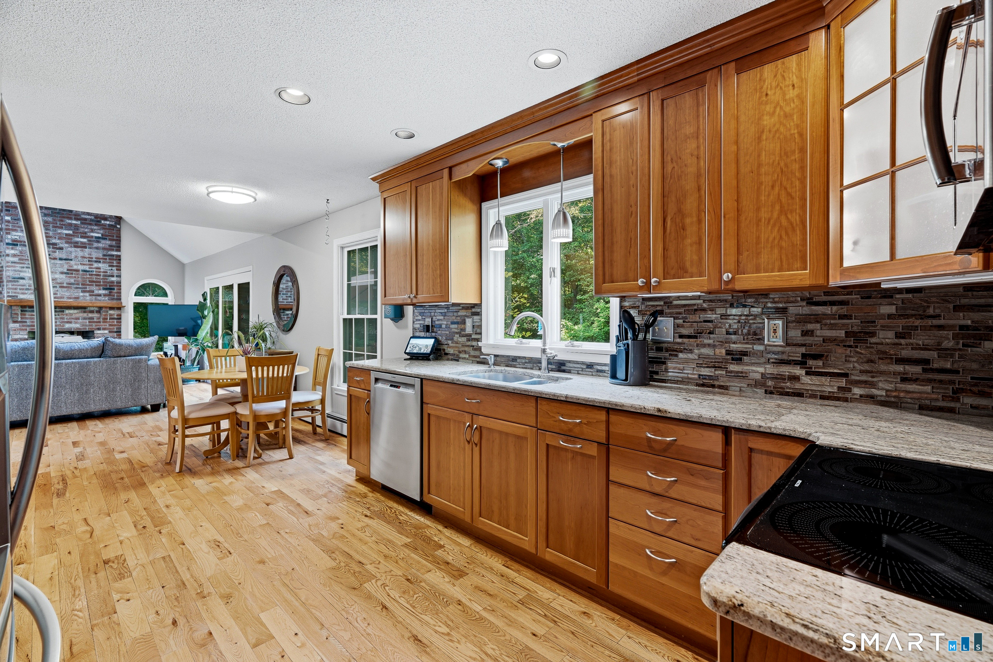 54 Heatherwood Drive photo 6