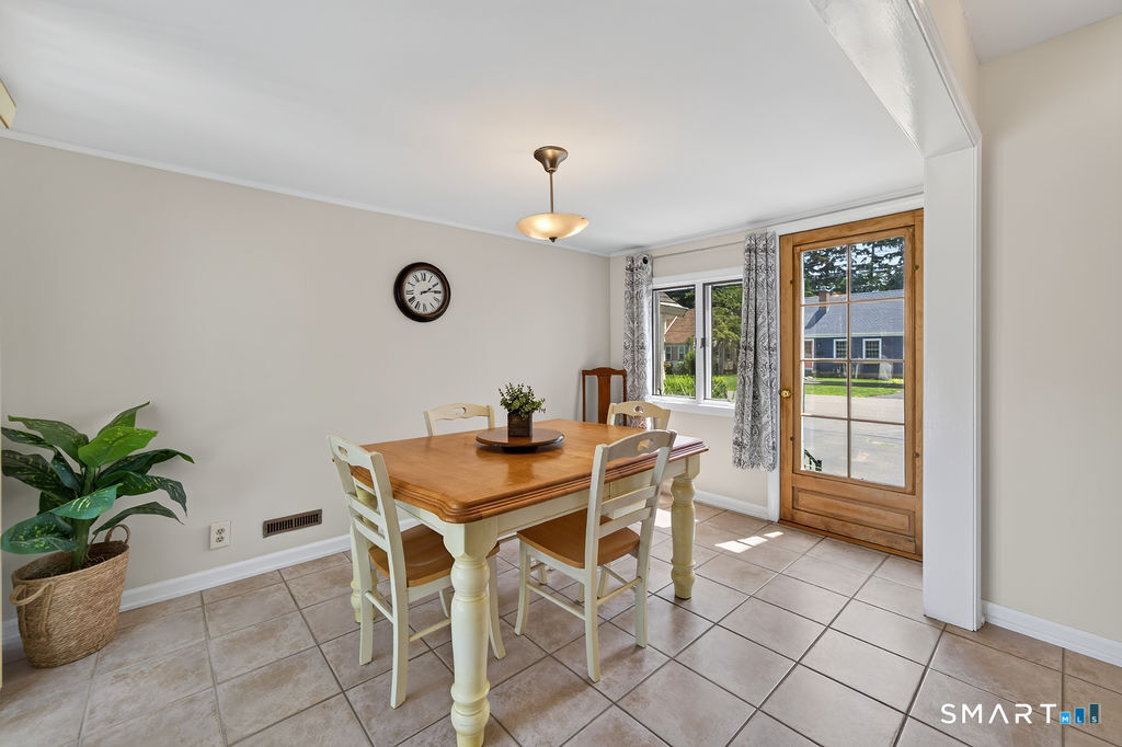 4 McKinnel Court photo 14