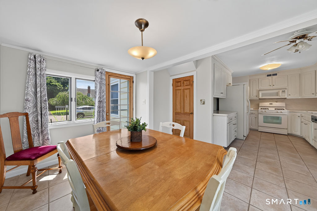 4 McKinnel Court photo 17