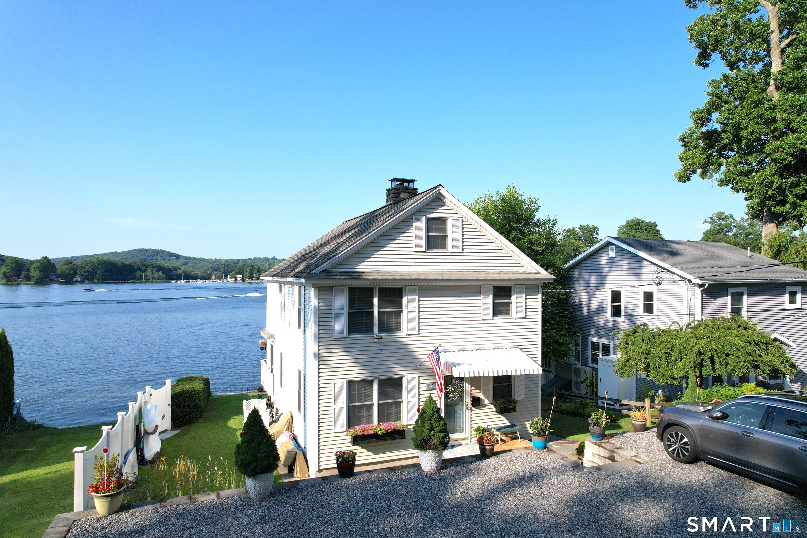 204 Wakefield Boulevard, Winchester, Connecticut 06098