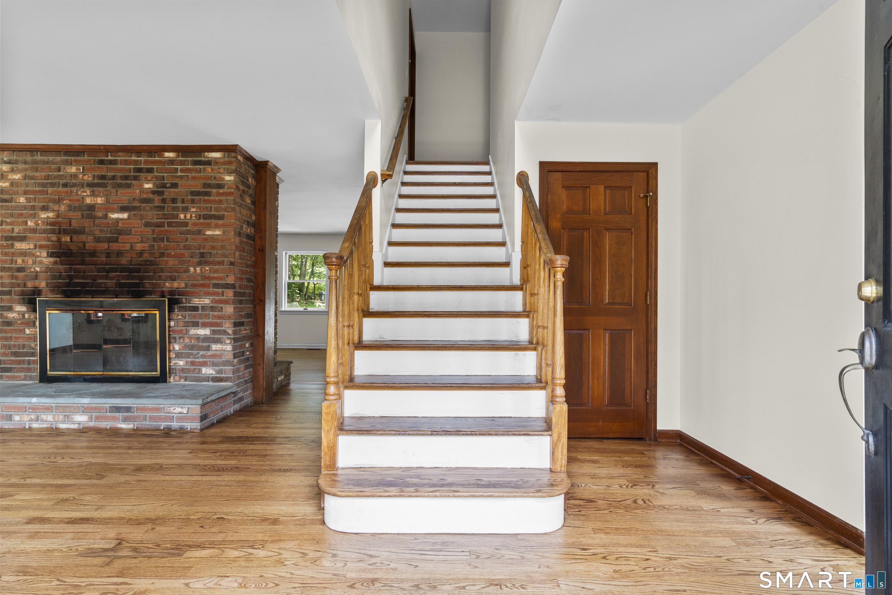 128 Midwood Avenue photo 3