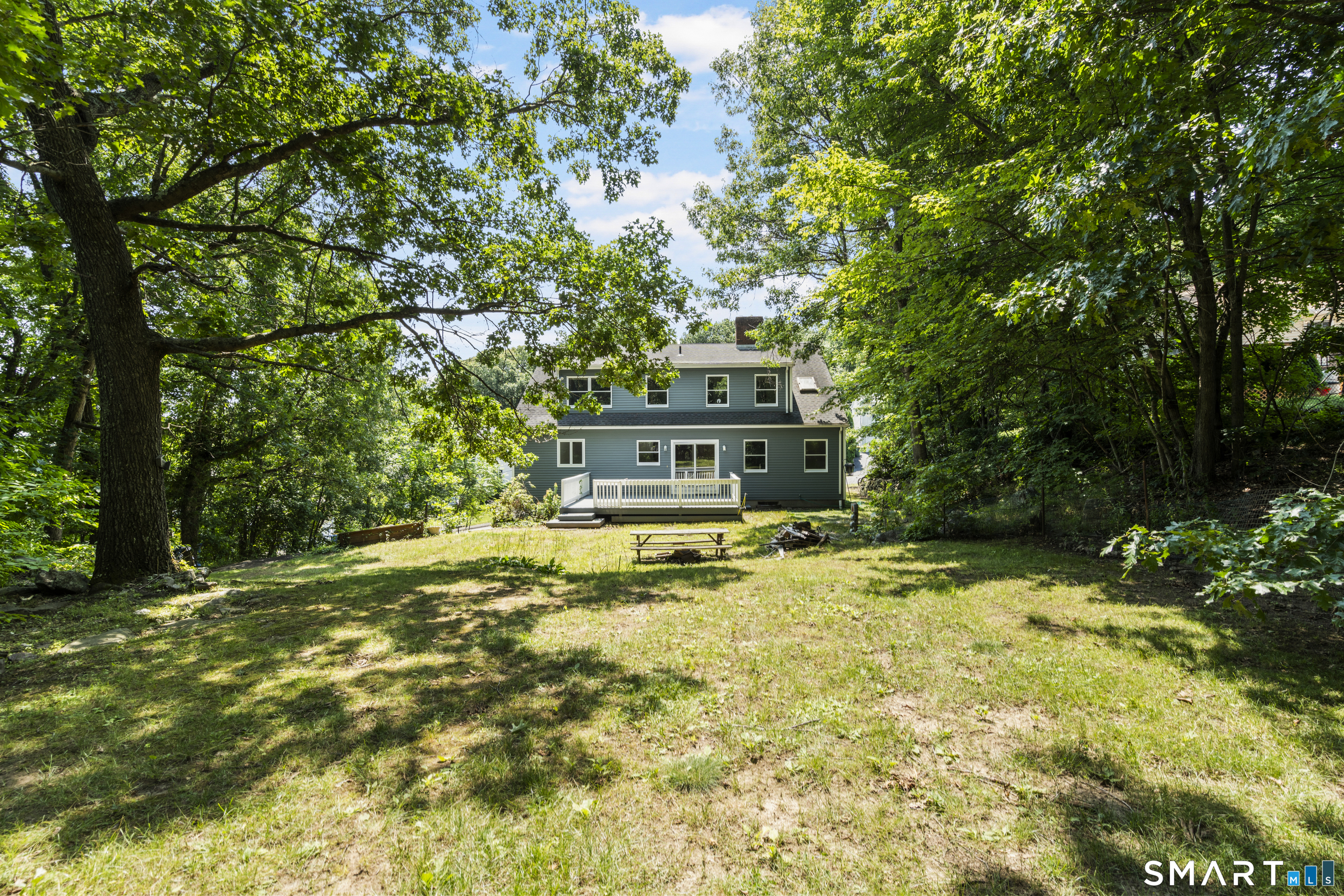 128 Midwood Avenue photo 34