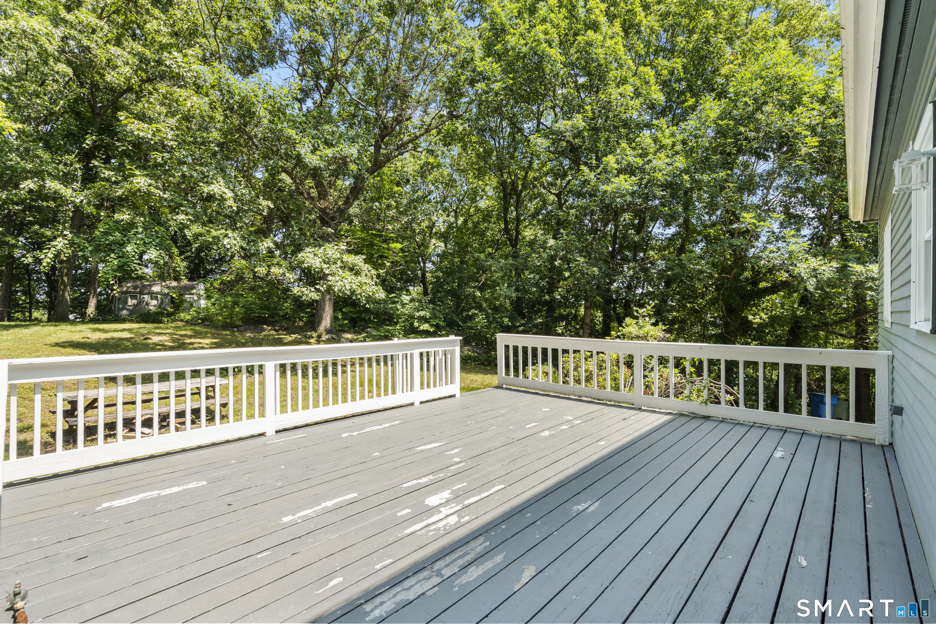 128 Midwood Avenue photo 31