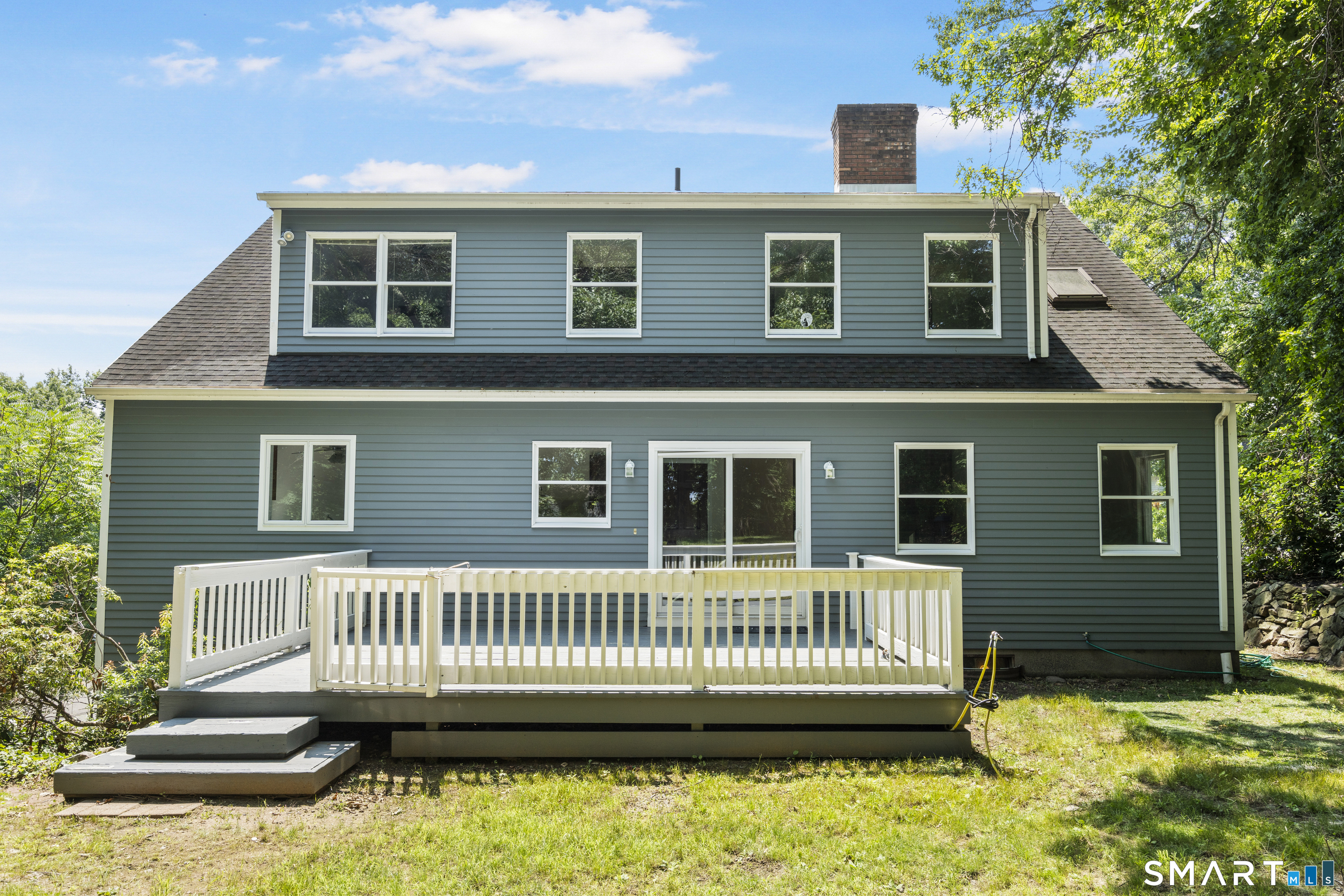 128 Midwood Avenue photo 32