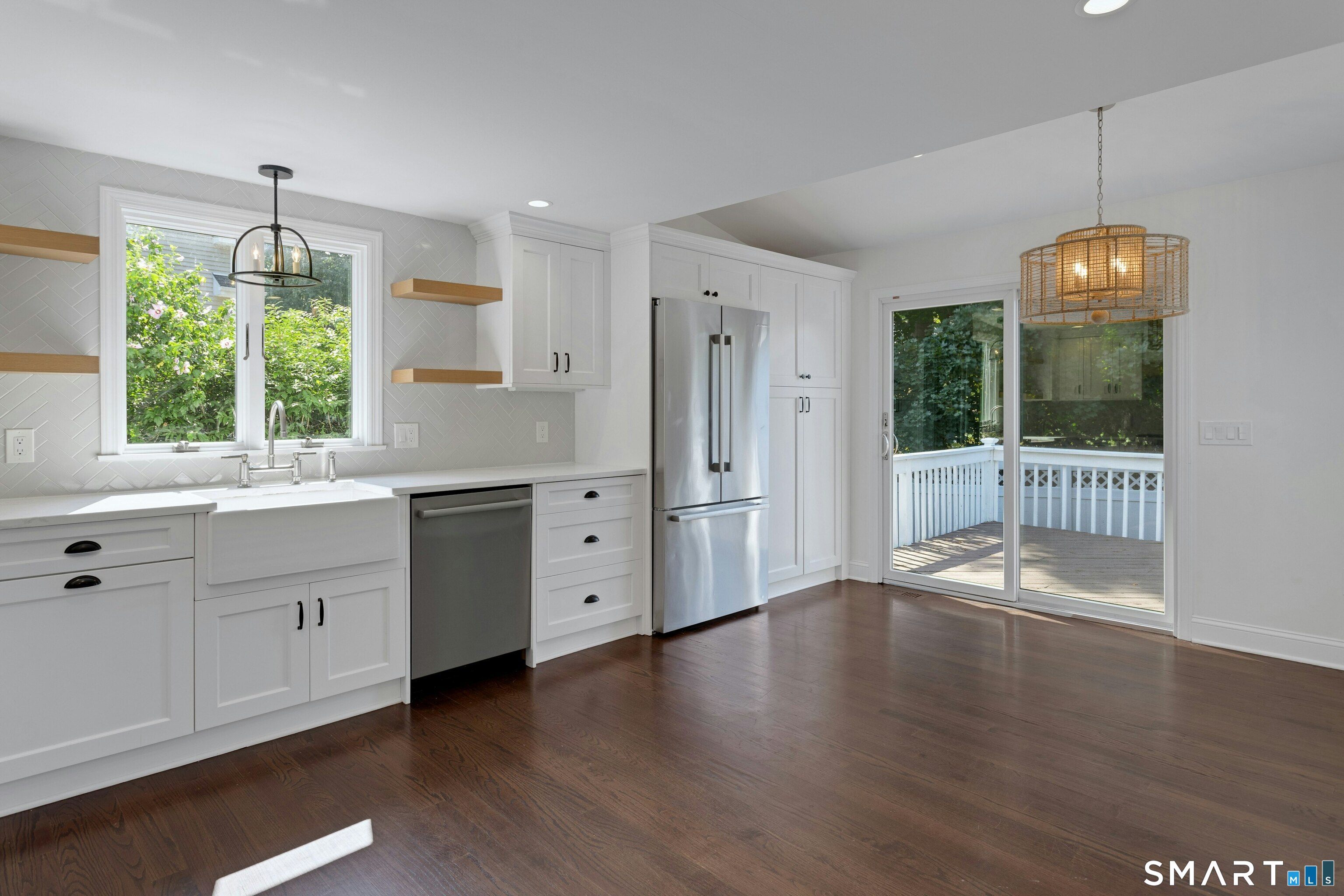 53 Wolfpit Avenue photo 11