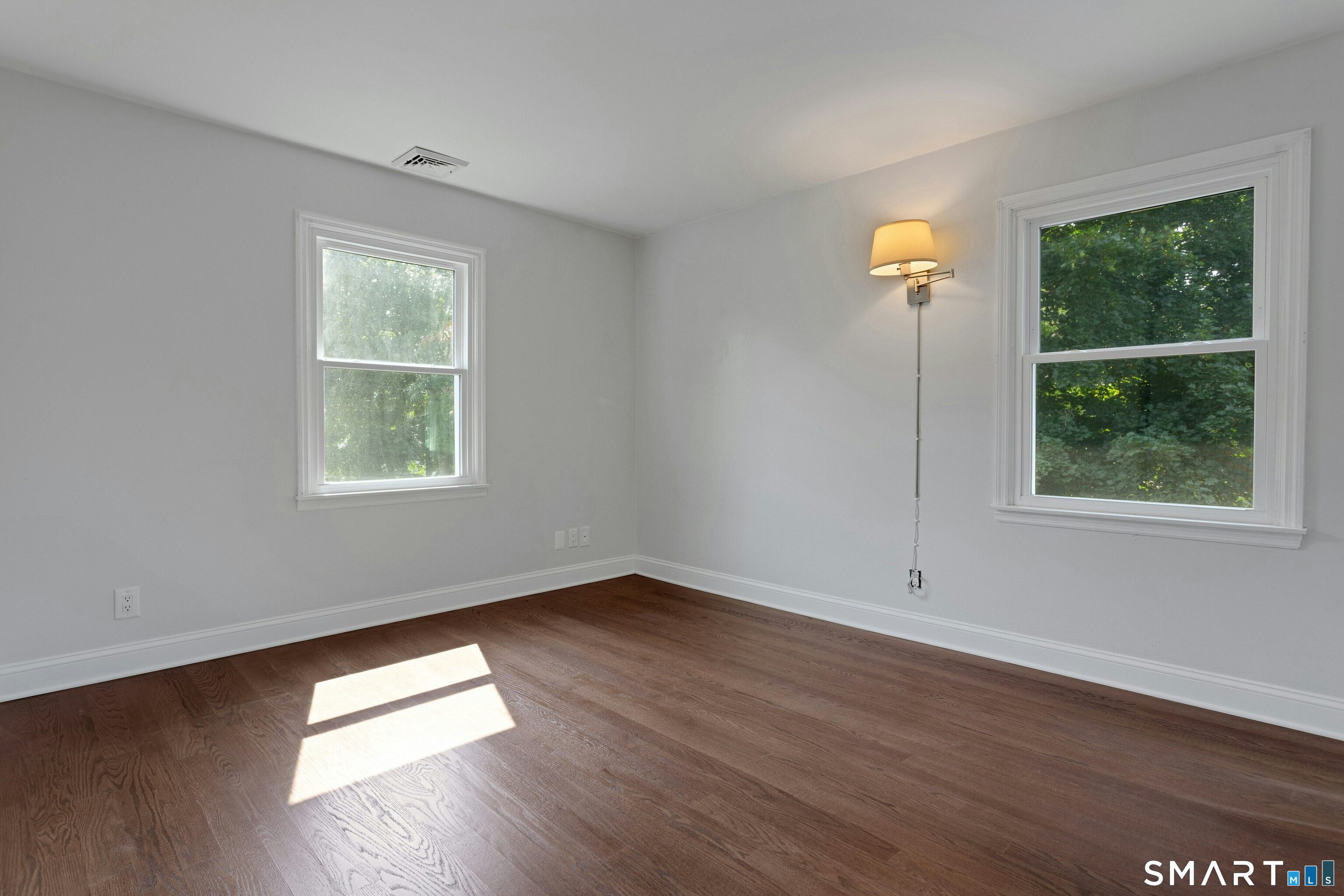 53 Wolfpit Avenue photo 22