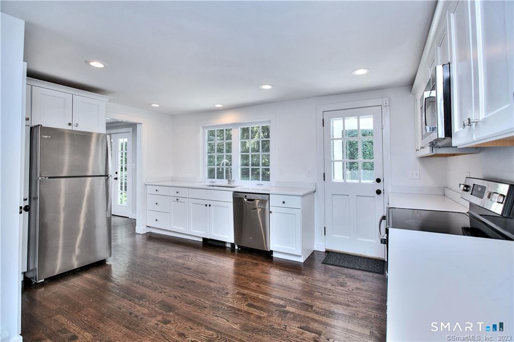 48 Salem Road photo 14