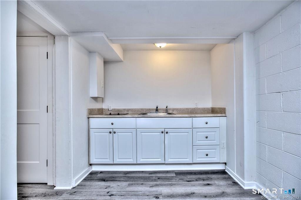 48 Salem Road photo 35